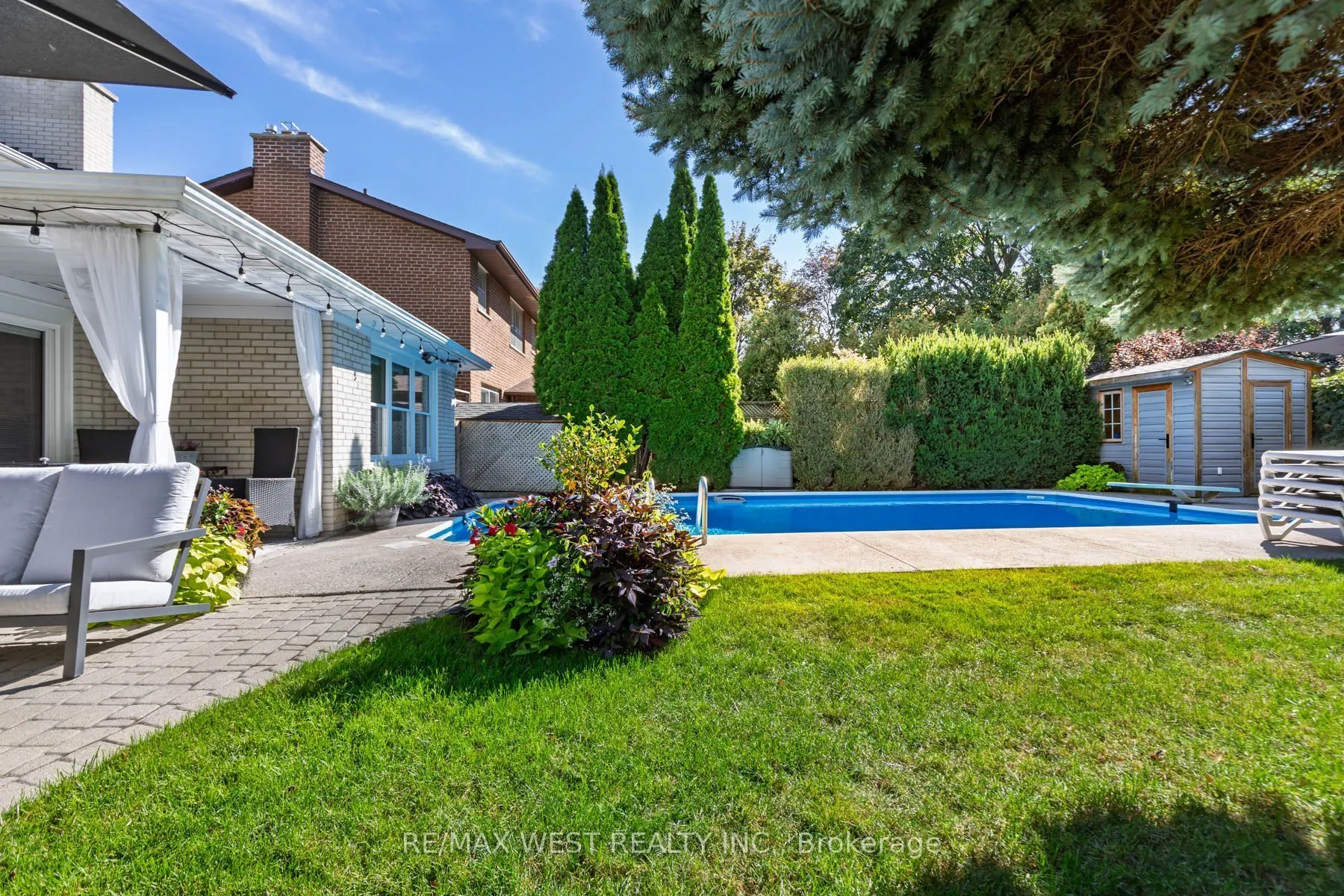 49 Winterton Drive