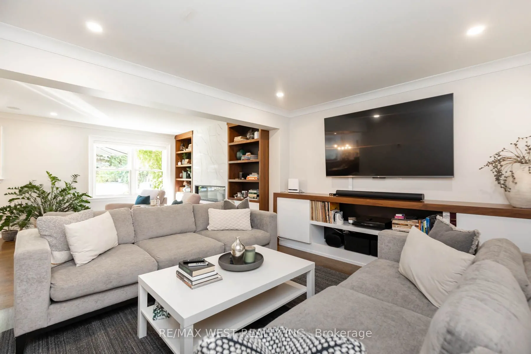 49 Winterton Drive