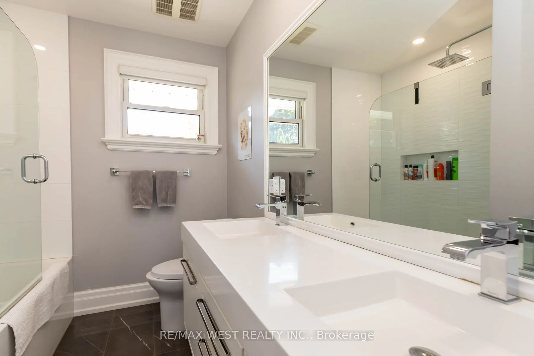49 Winterton Drive