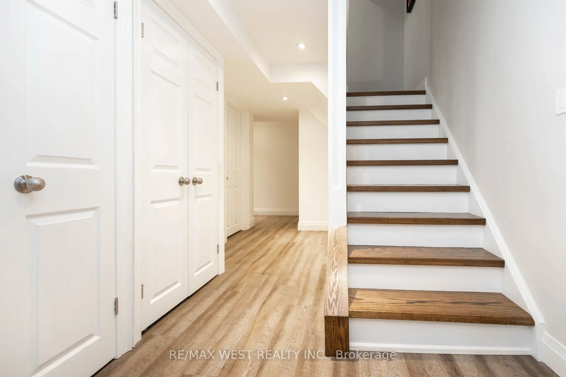 49 Winterton Drive