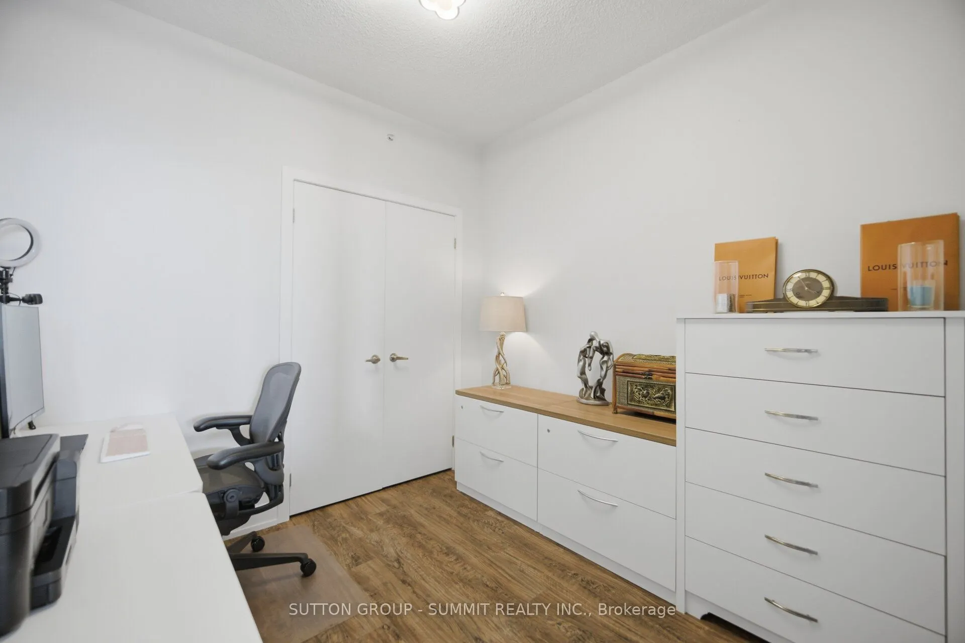 8 Ann Street #1102