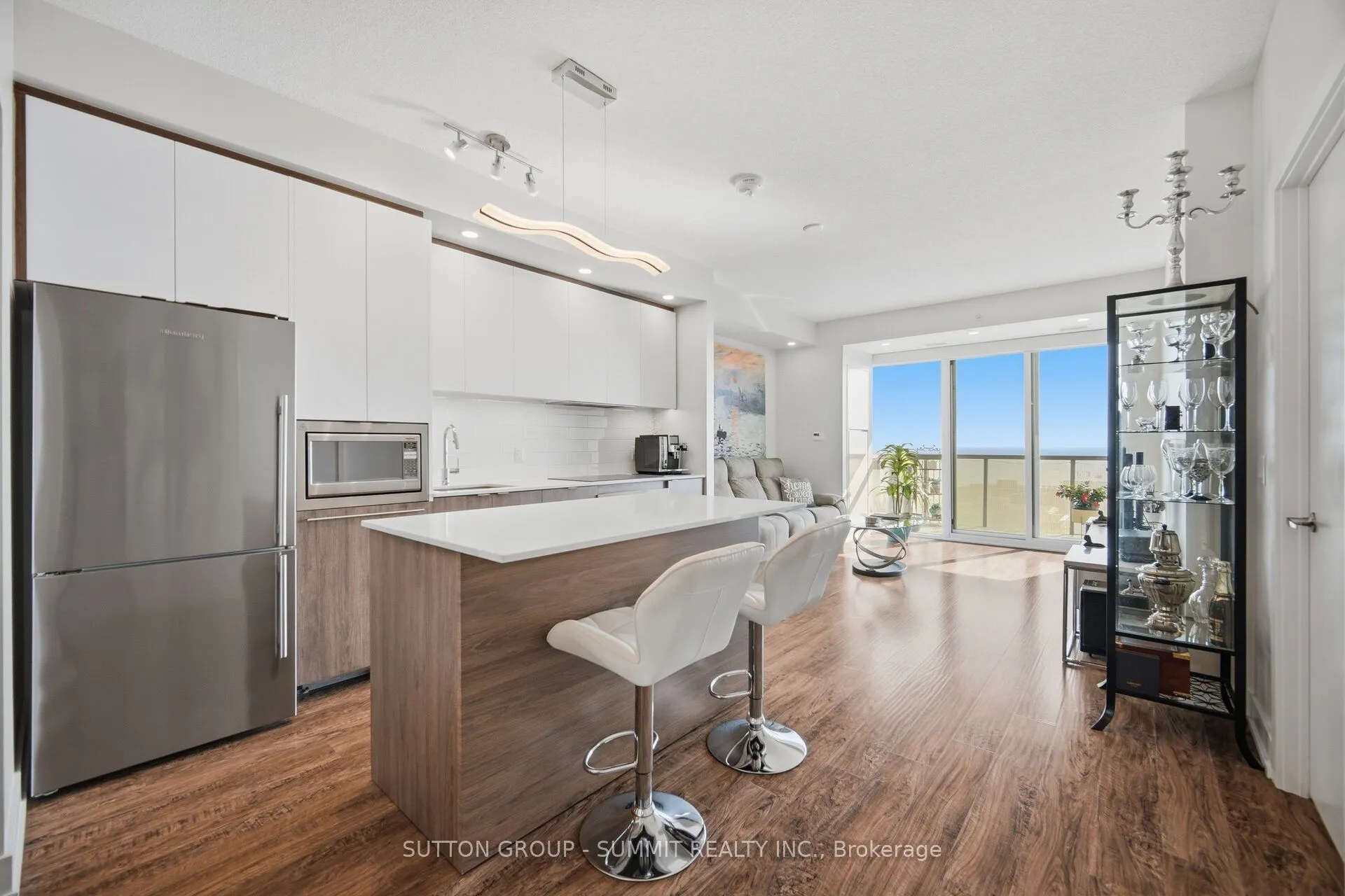 8 Ann Street #1102