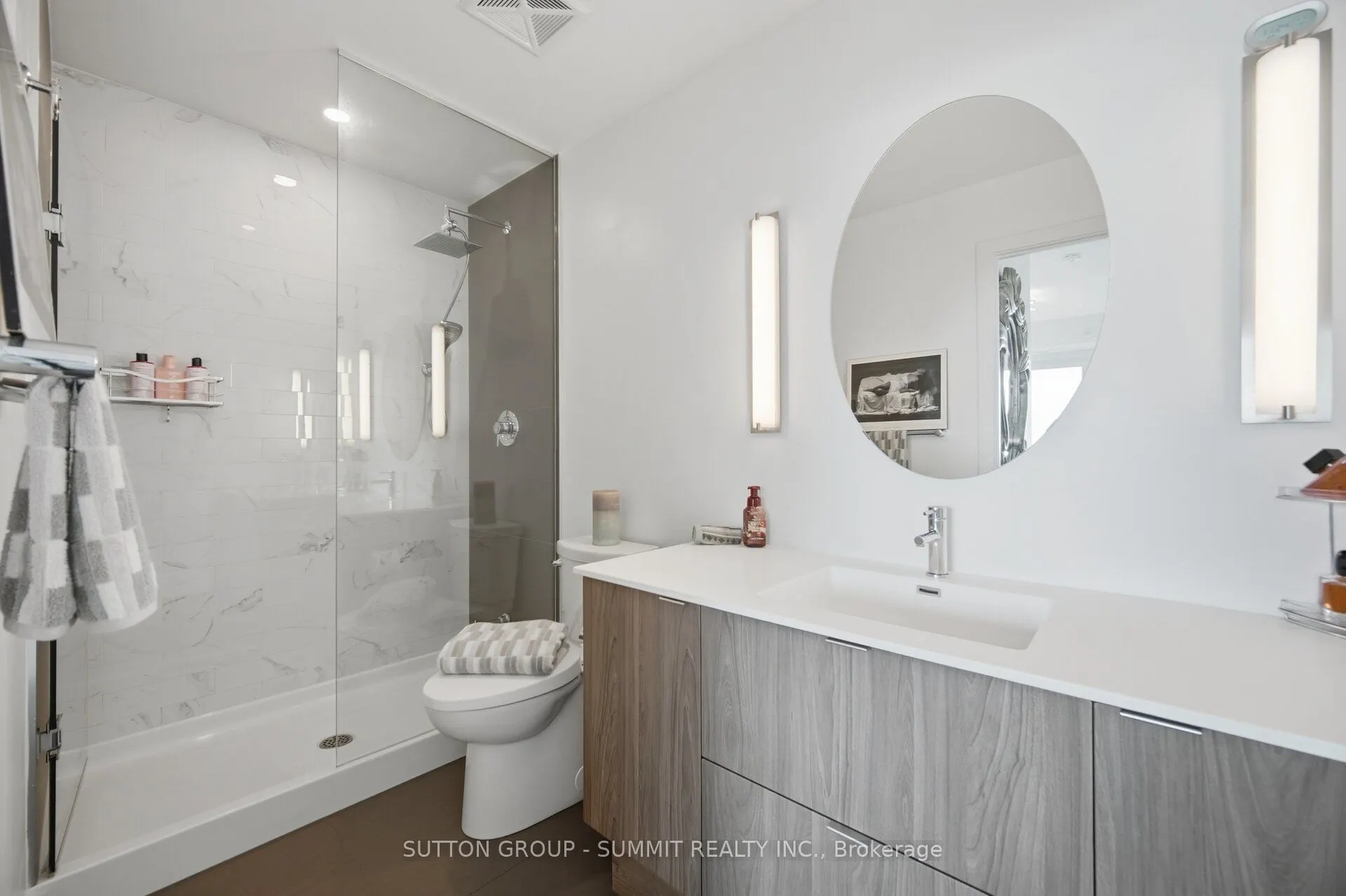 8 Ann Street #1102