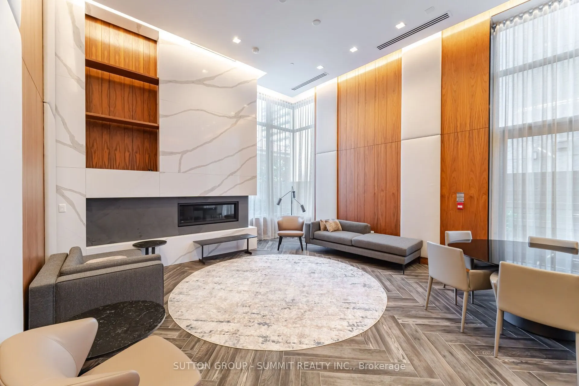 8 Ann Street #1102