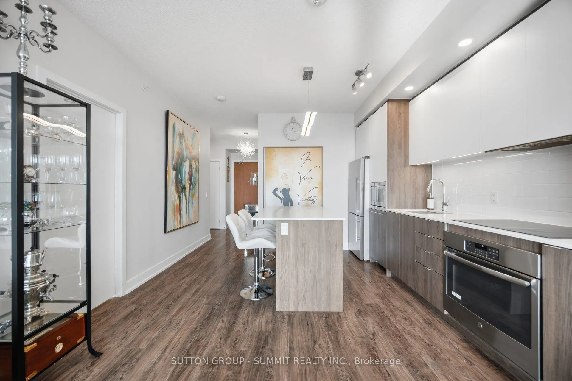 8 Ann Street #1102