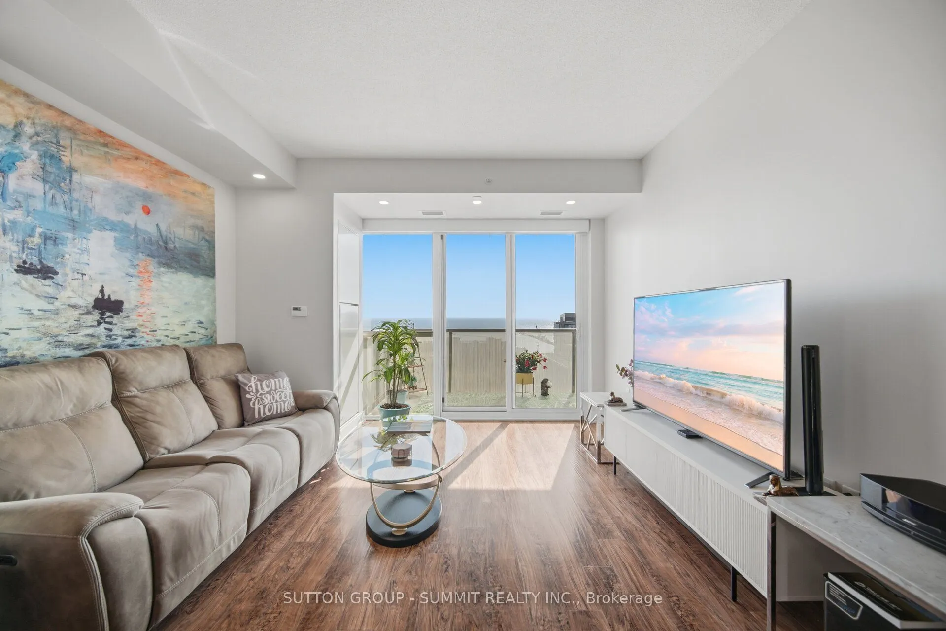 8 Ann Street #1102