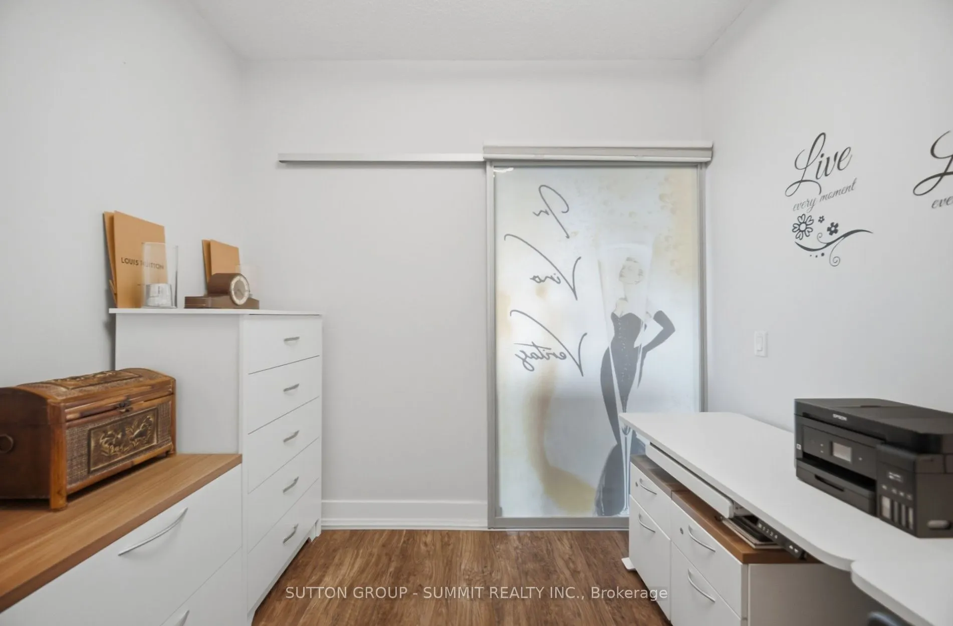 8 Ann Street #1102