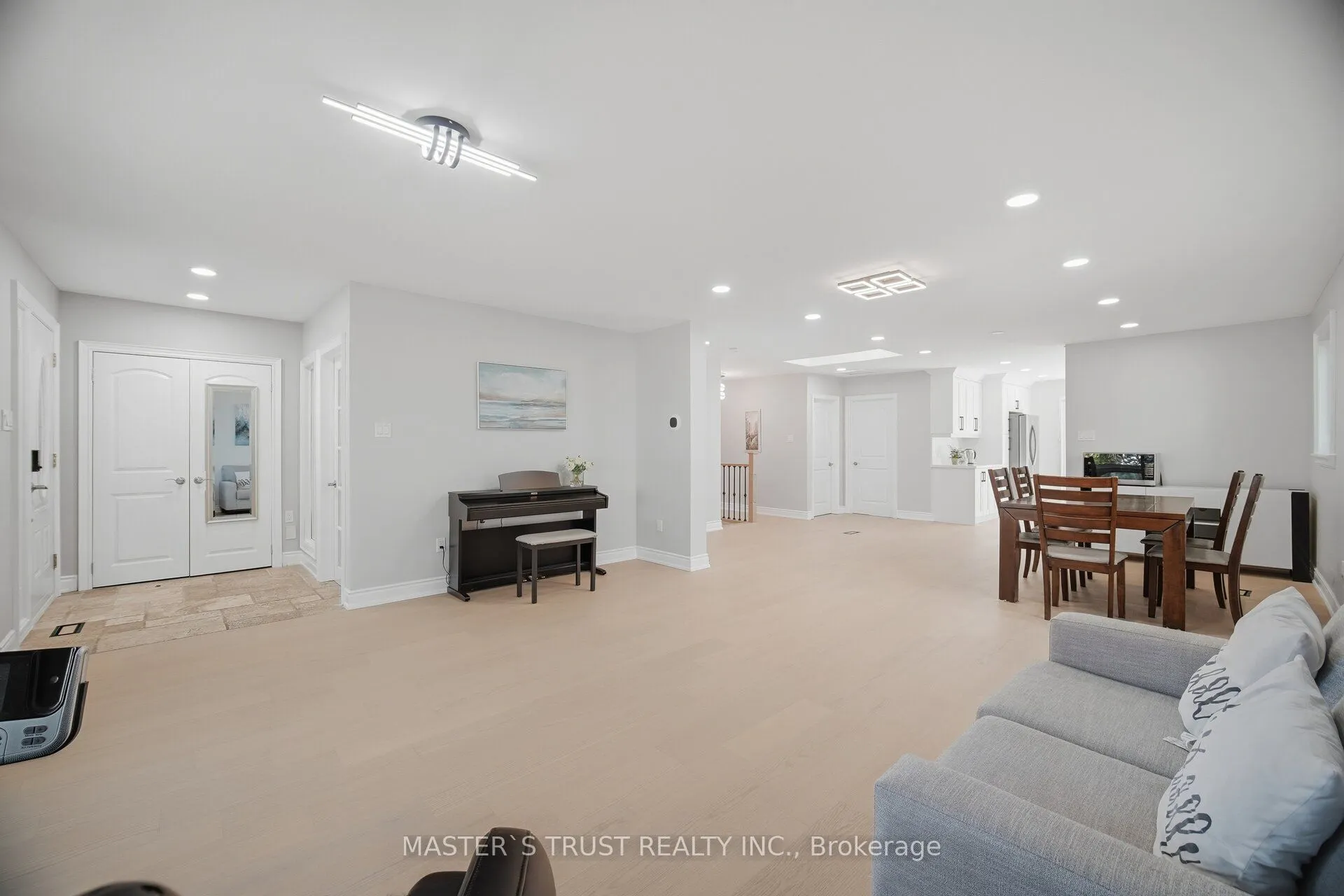 412 Sandmere Place