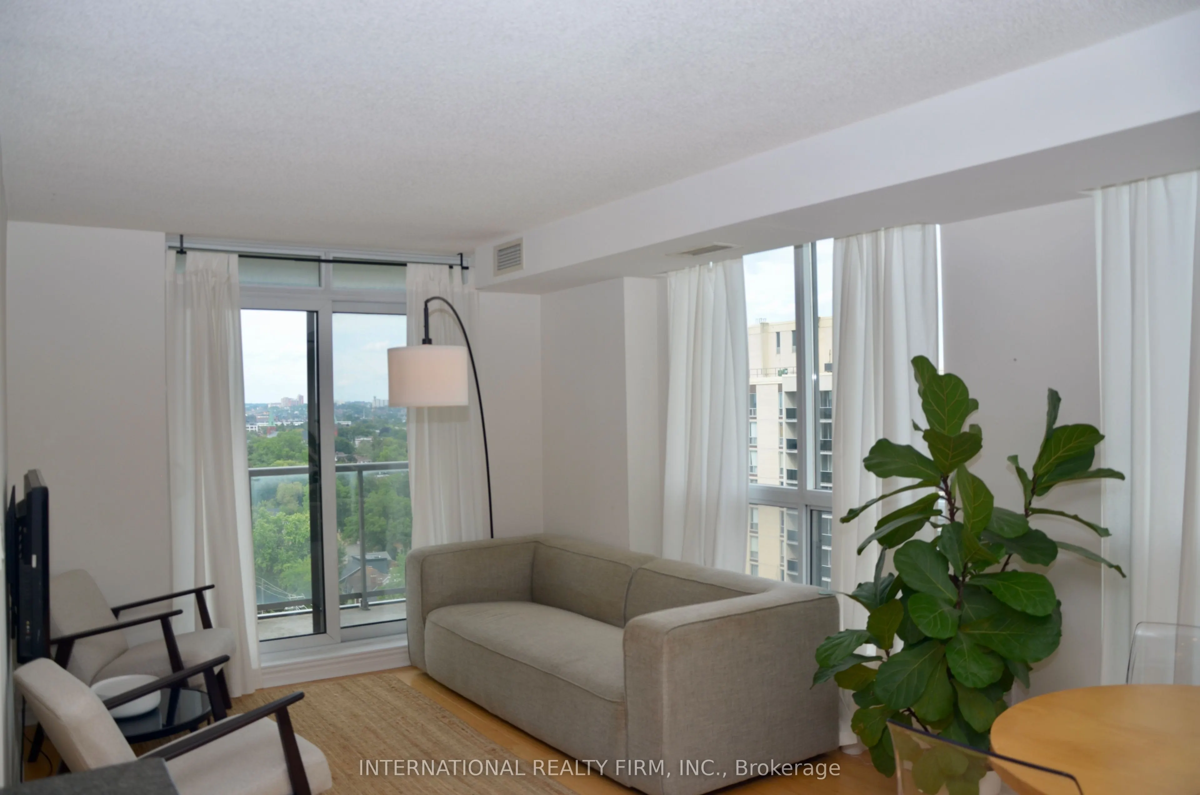 70 High Park Avenue #1403