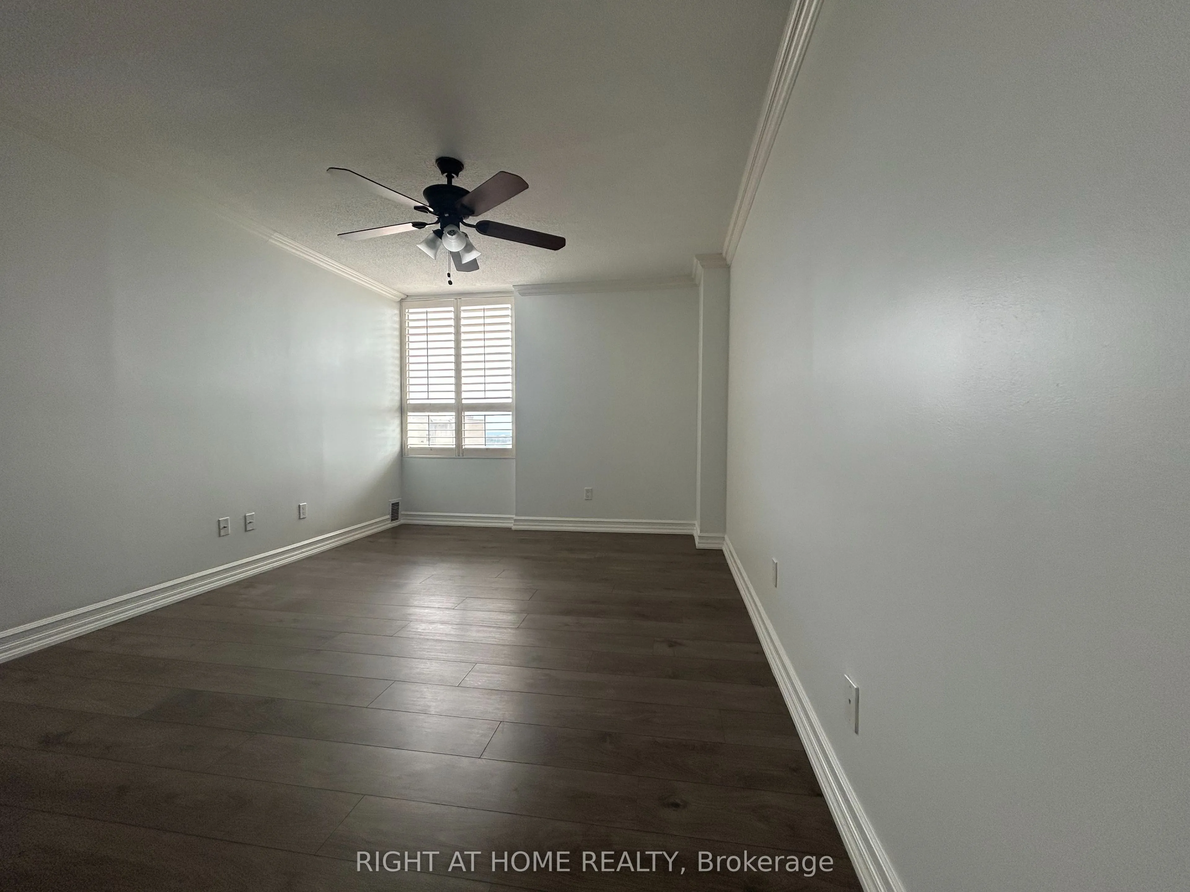 20 Mississauga Valley Boulevard #1801