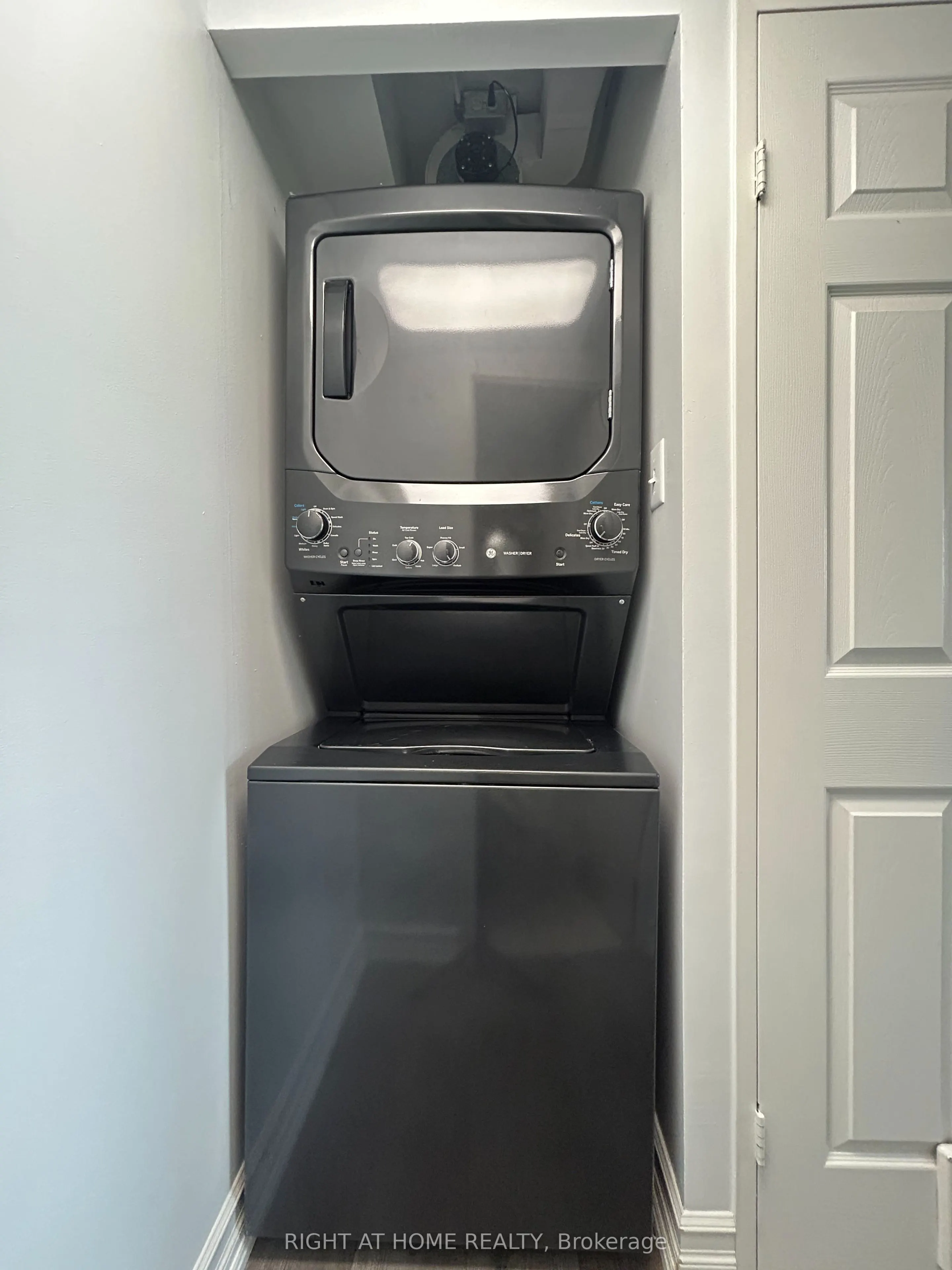 20 Mississauga Valley Boulevard #1801
