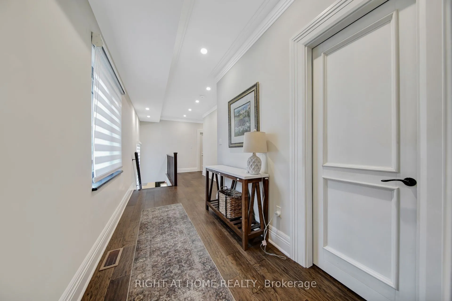 1017 Lorne Park Road