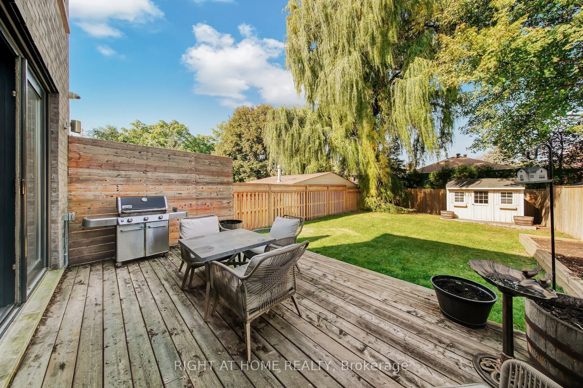 1017 Lorne Park Road