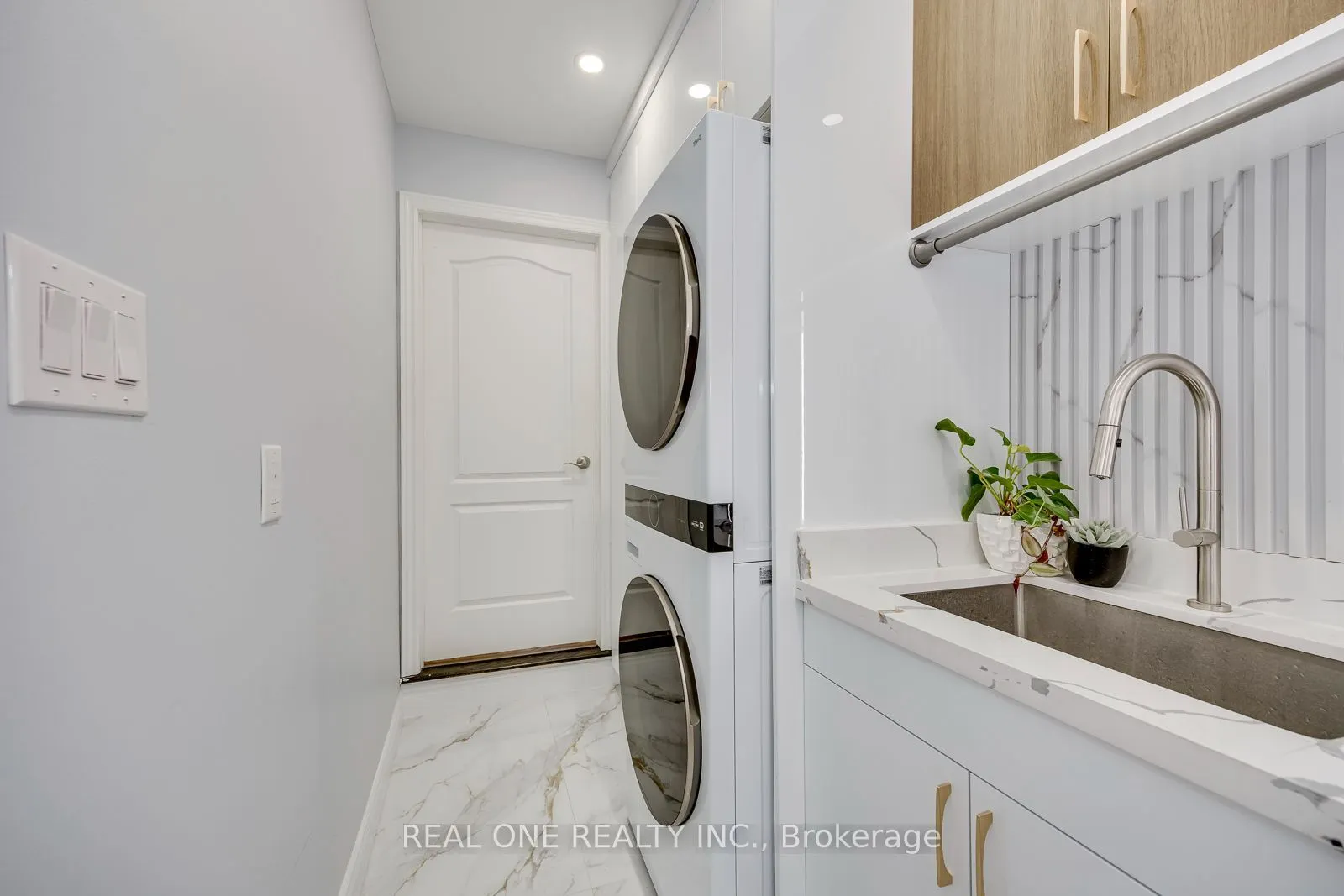 238 Nautical Boulevard