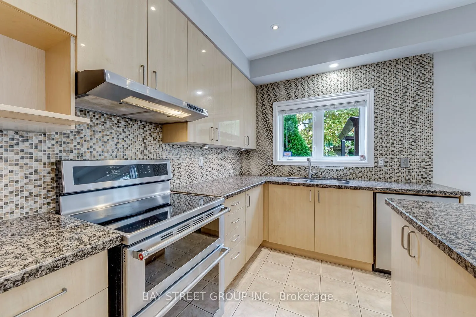 2455 Felhaber Crescent