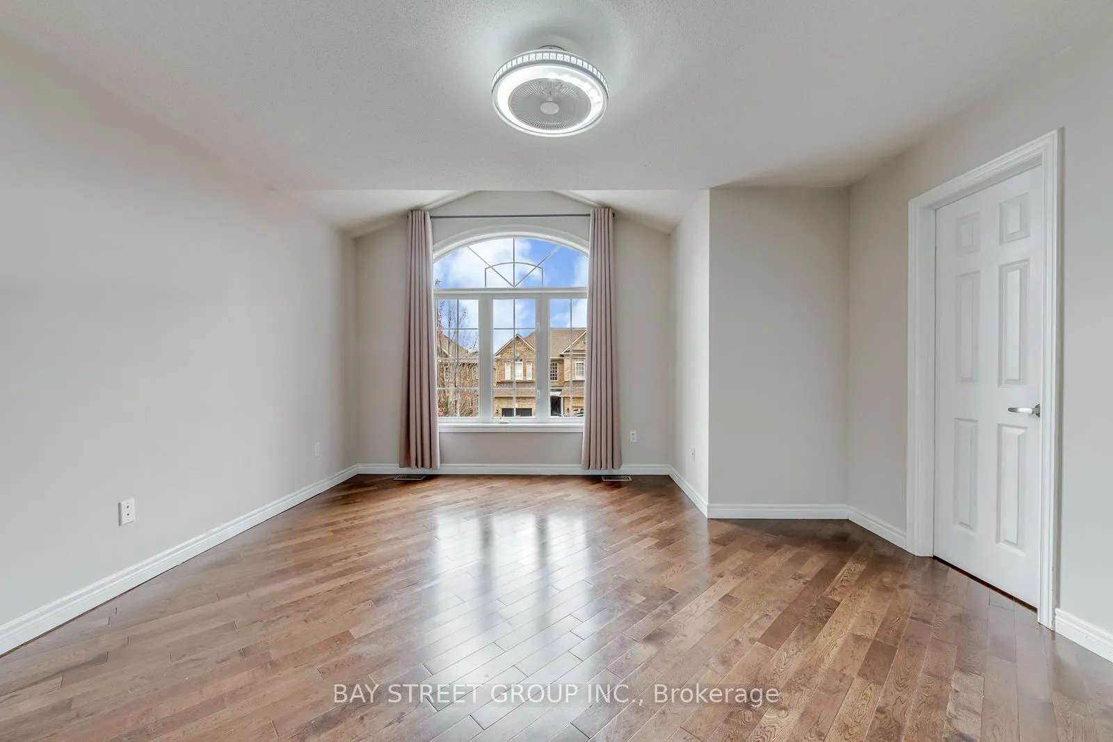 2455 Felhaber Crescent