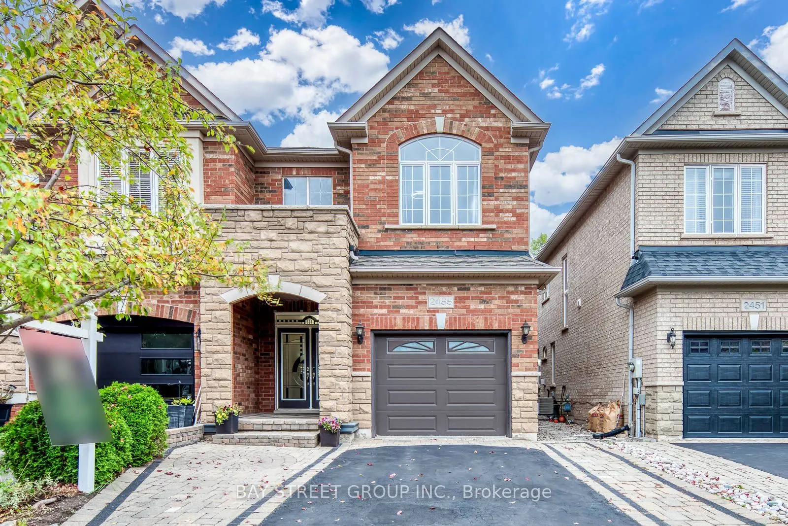 2455 Felhaber Crescent
