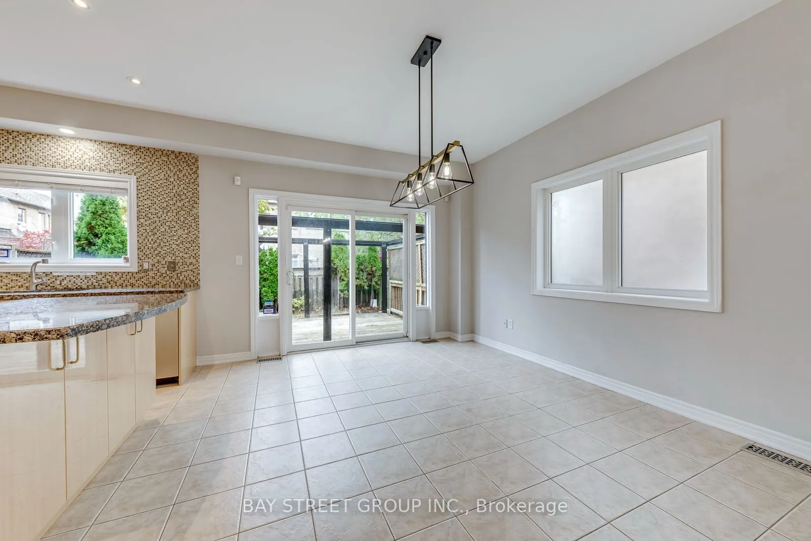 2455 Felhaber Crescent