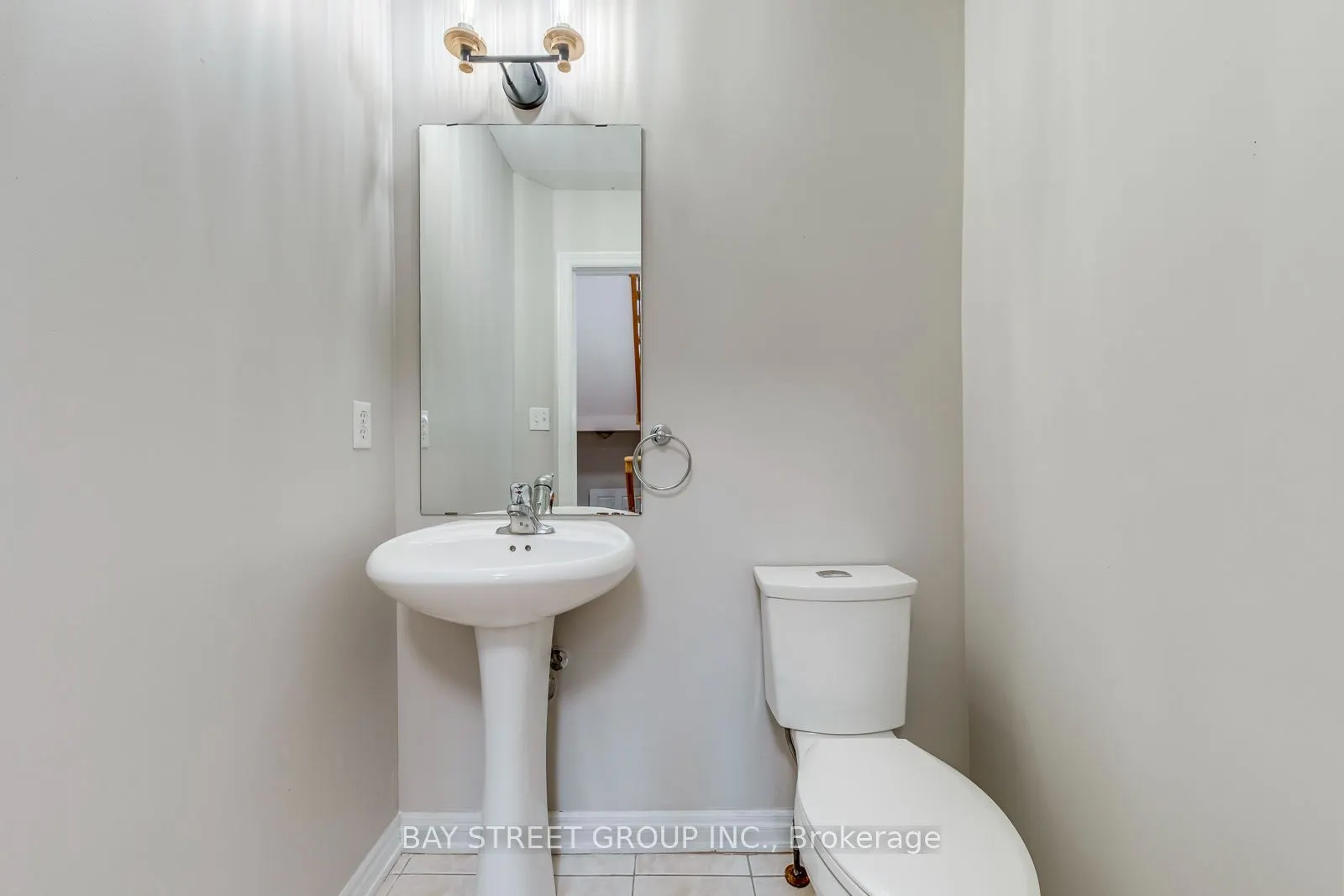 2455 Felhaber Crescent