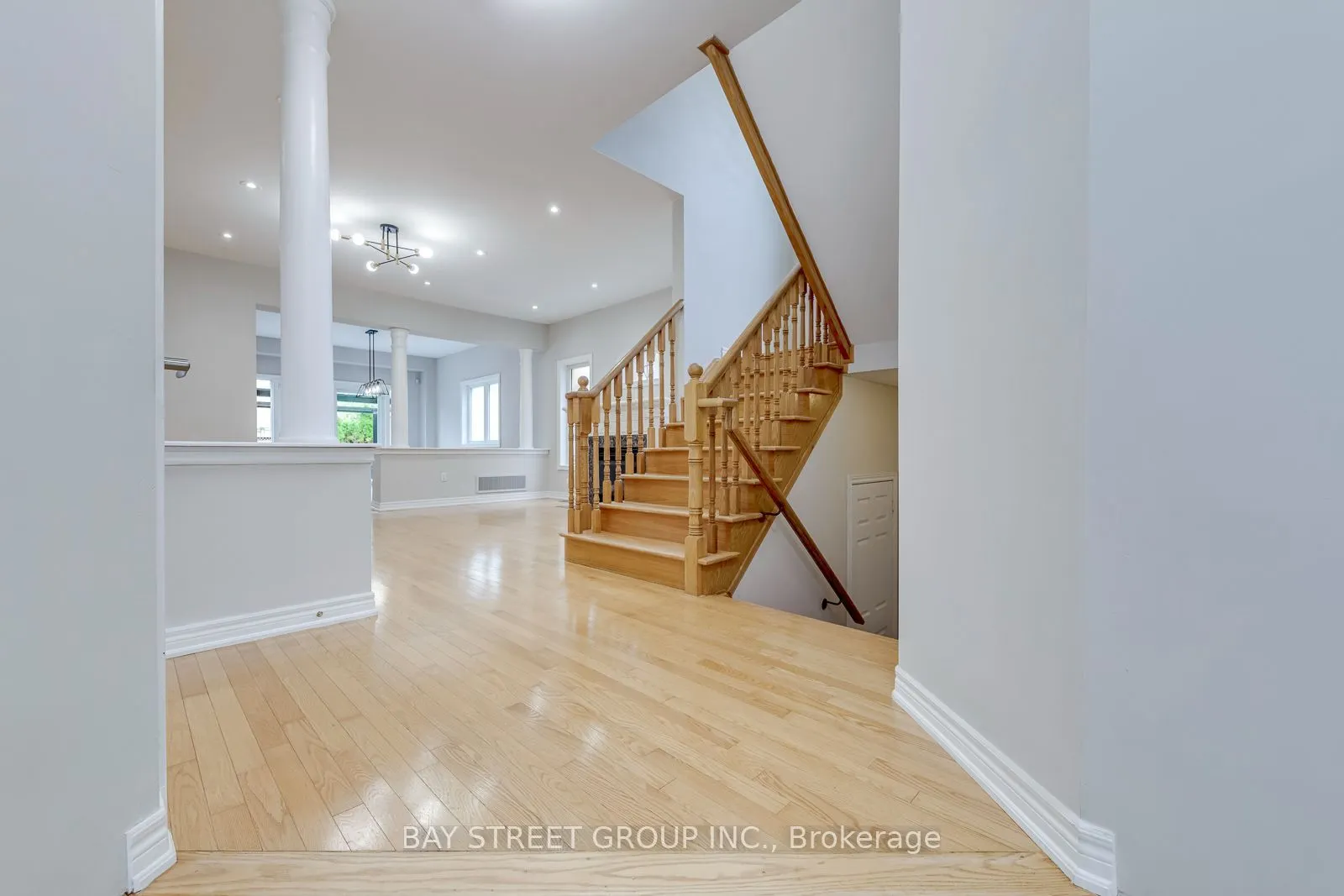 2455 Felhaber Crescent