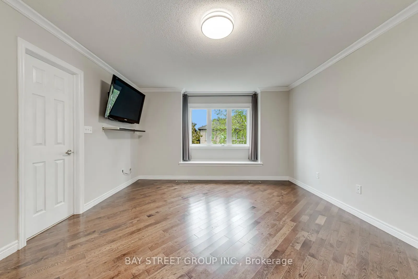2455 Felhaber Crescent