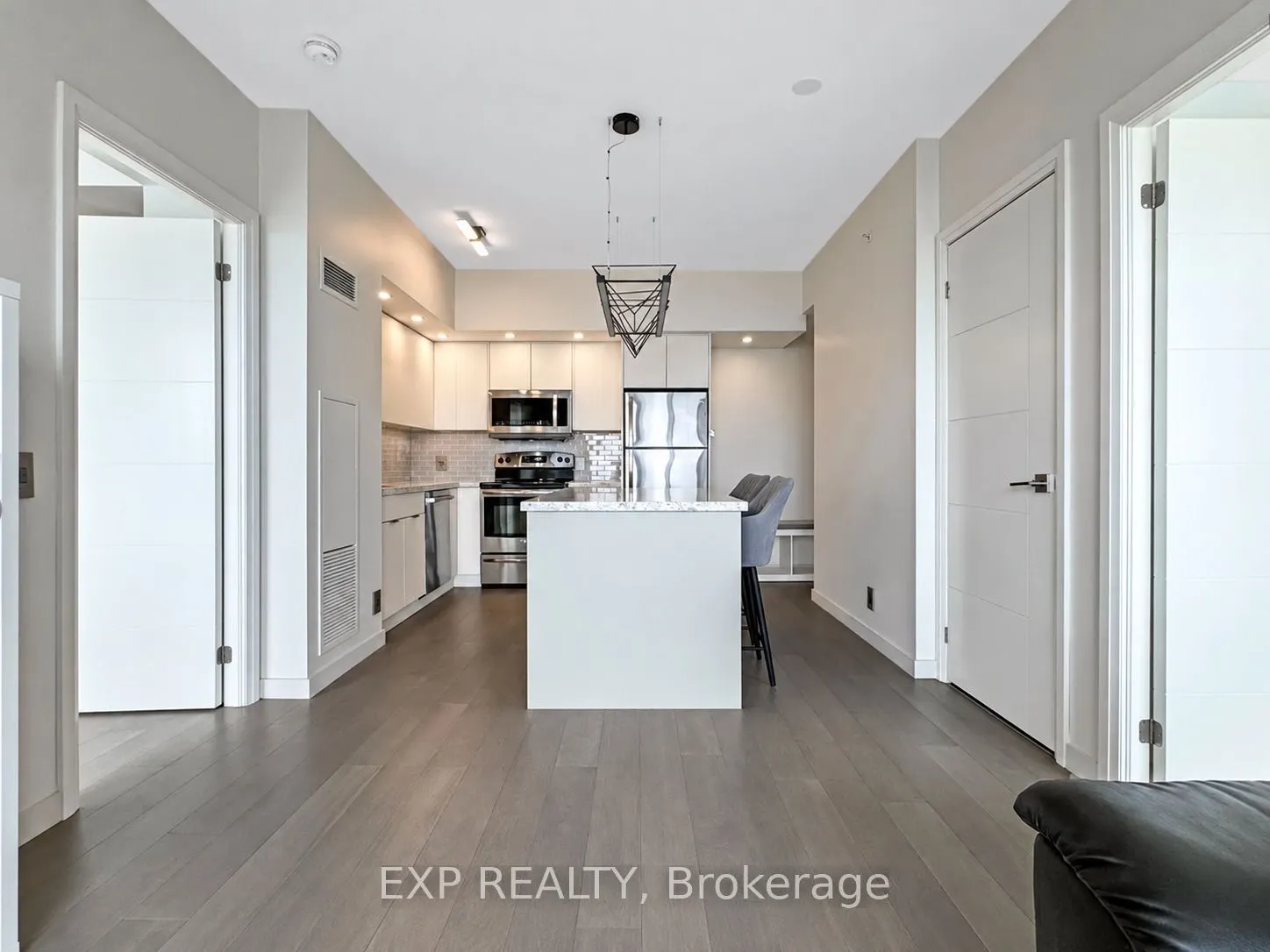 2200 Lakeshore Boulevard W #3210