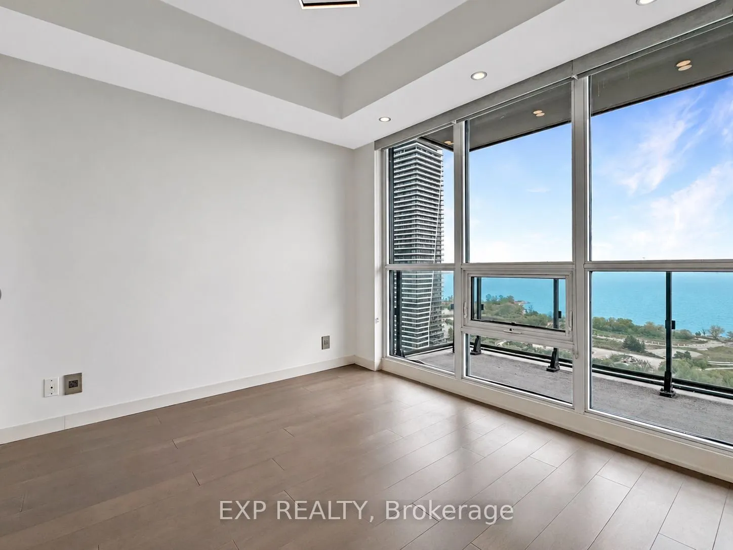 2200 Lakeshore Boulevard W #3210