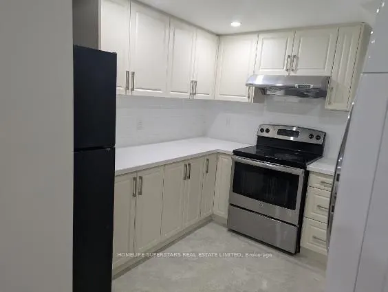 26 Glenmore Crescent #Basement Apartment