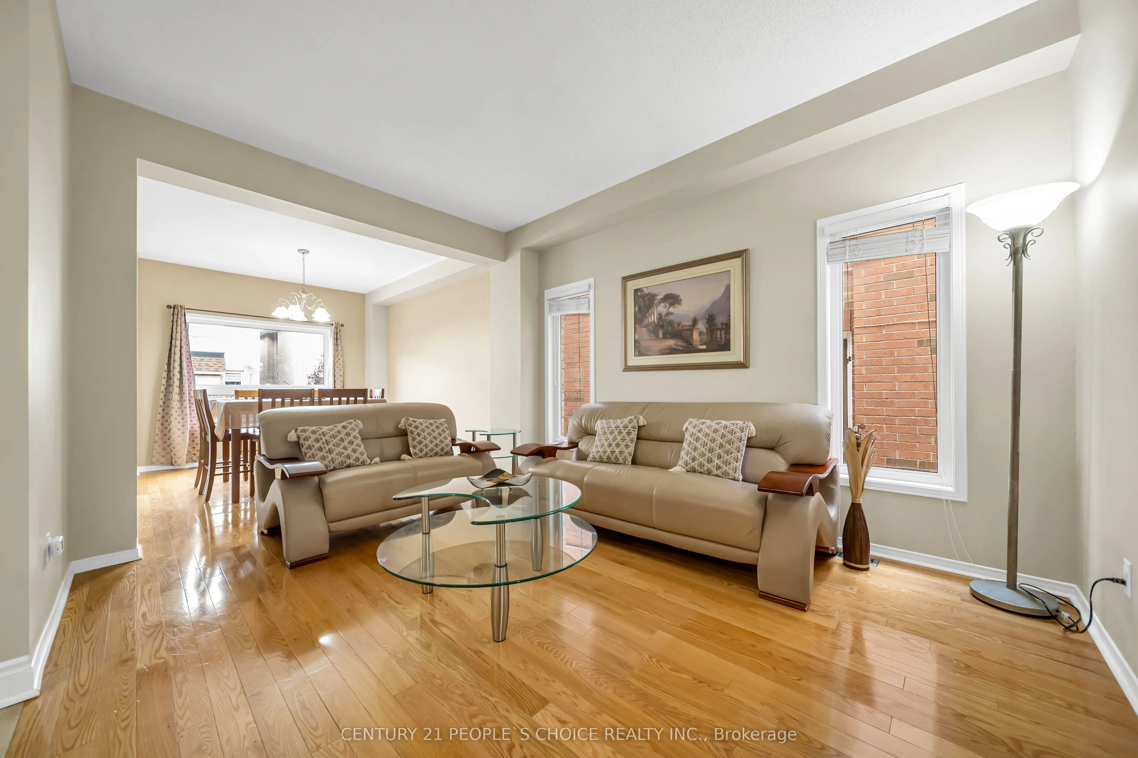 36 Humbolt Crescent