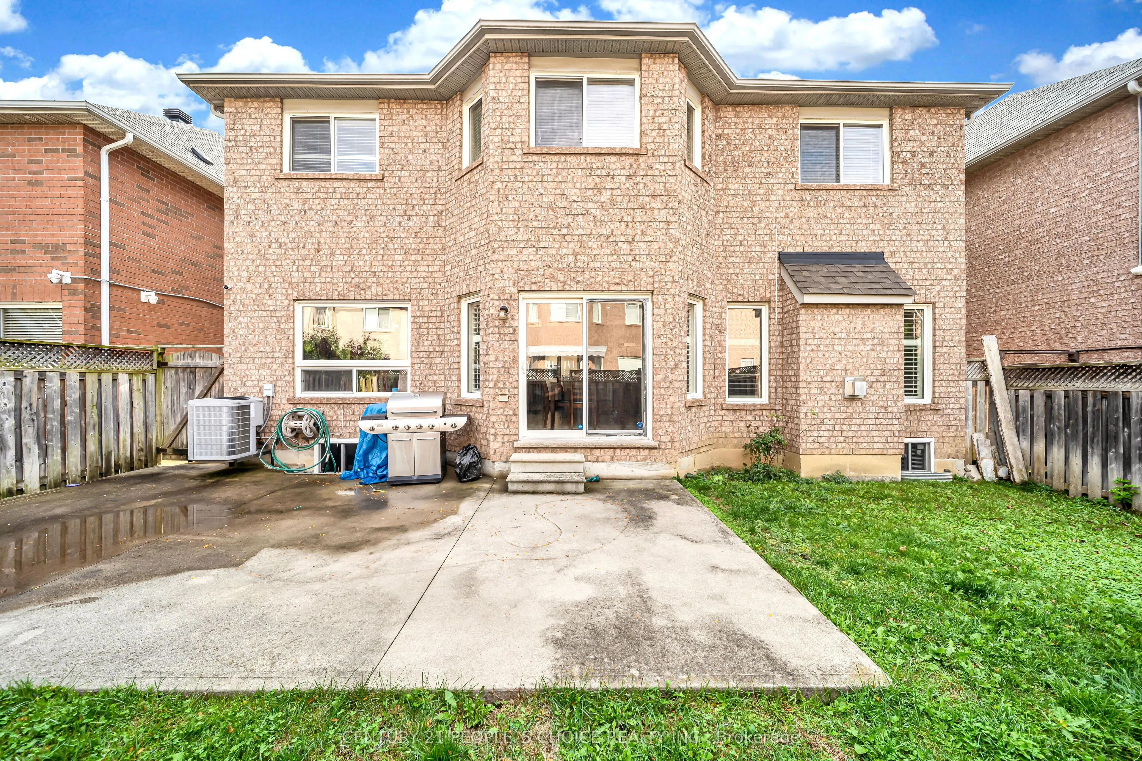 36 Humbolt Crescent
