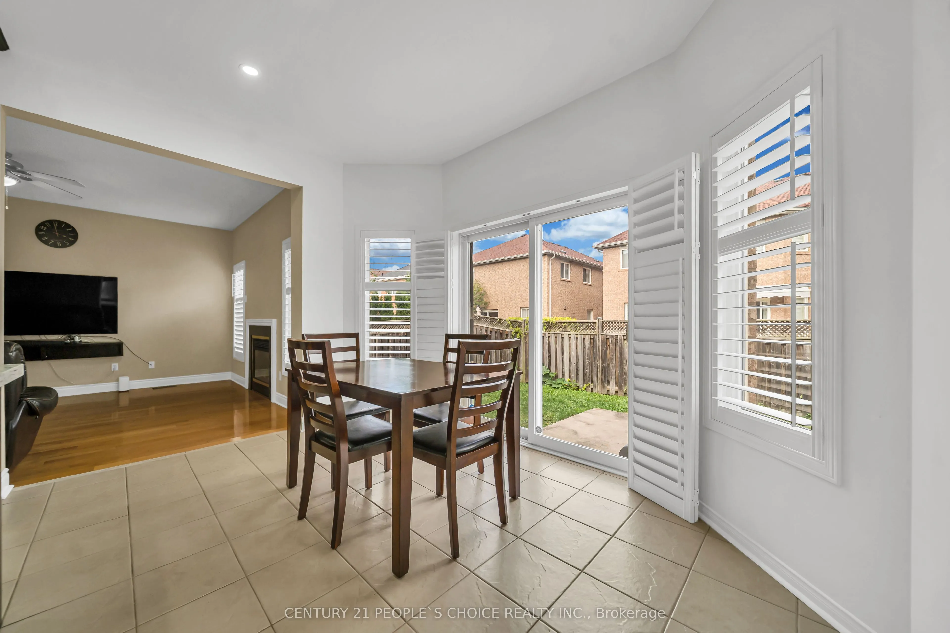 36 Humbolt Crescent