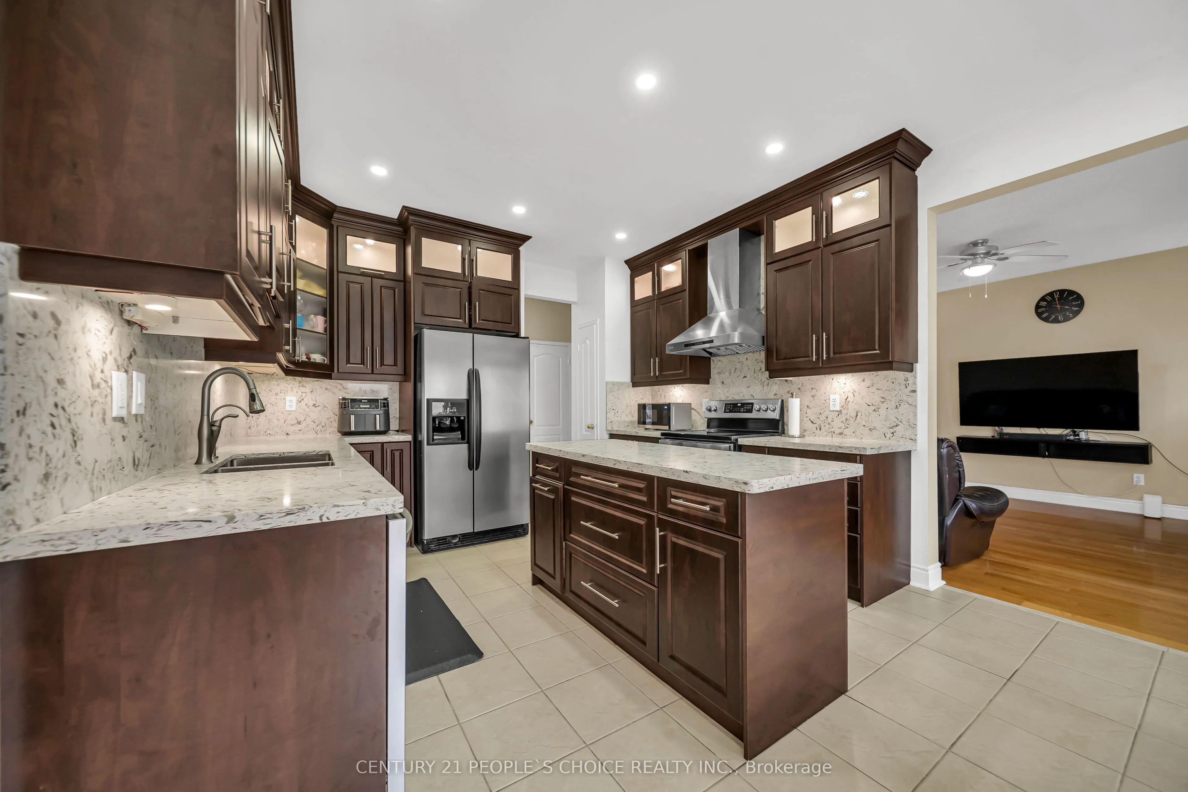 36 Humbolt Crescent