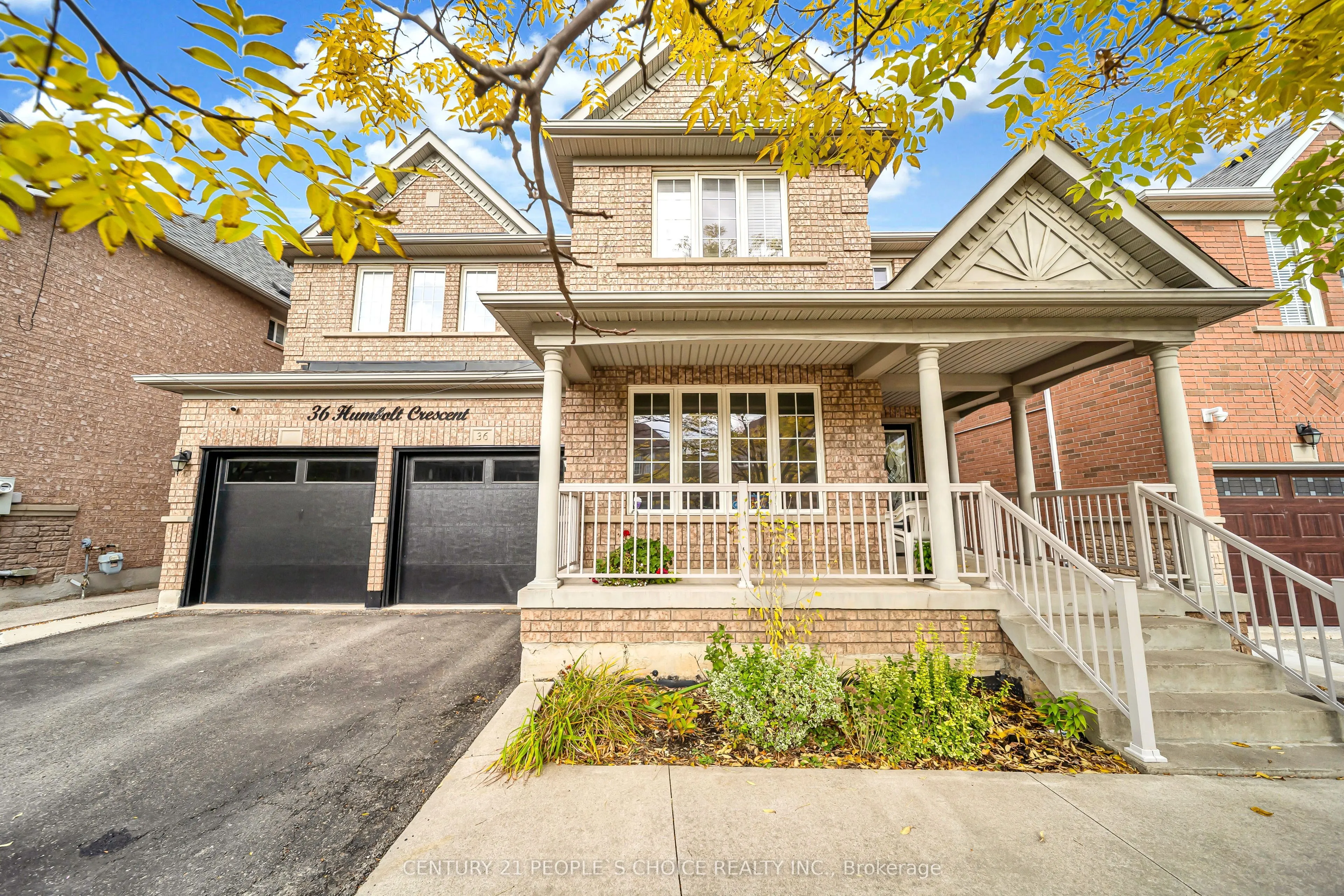 36 Humbolt Crescent