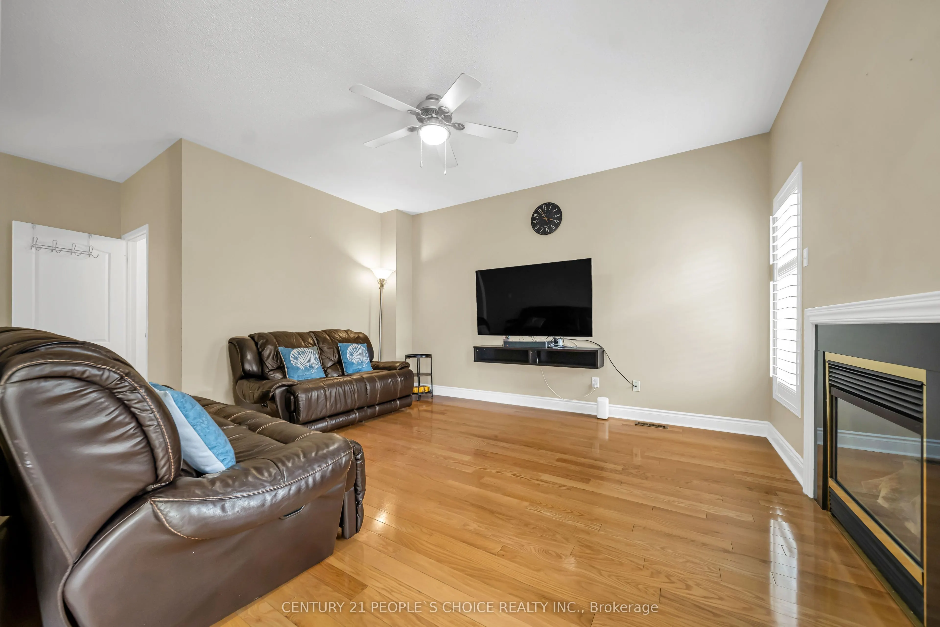 36 Humbolt Crescent