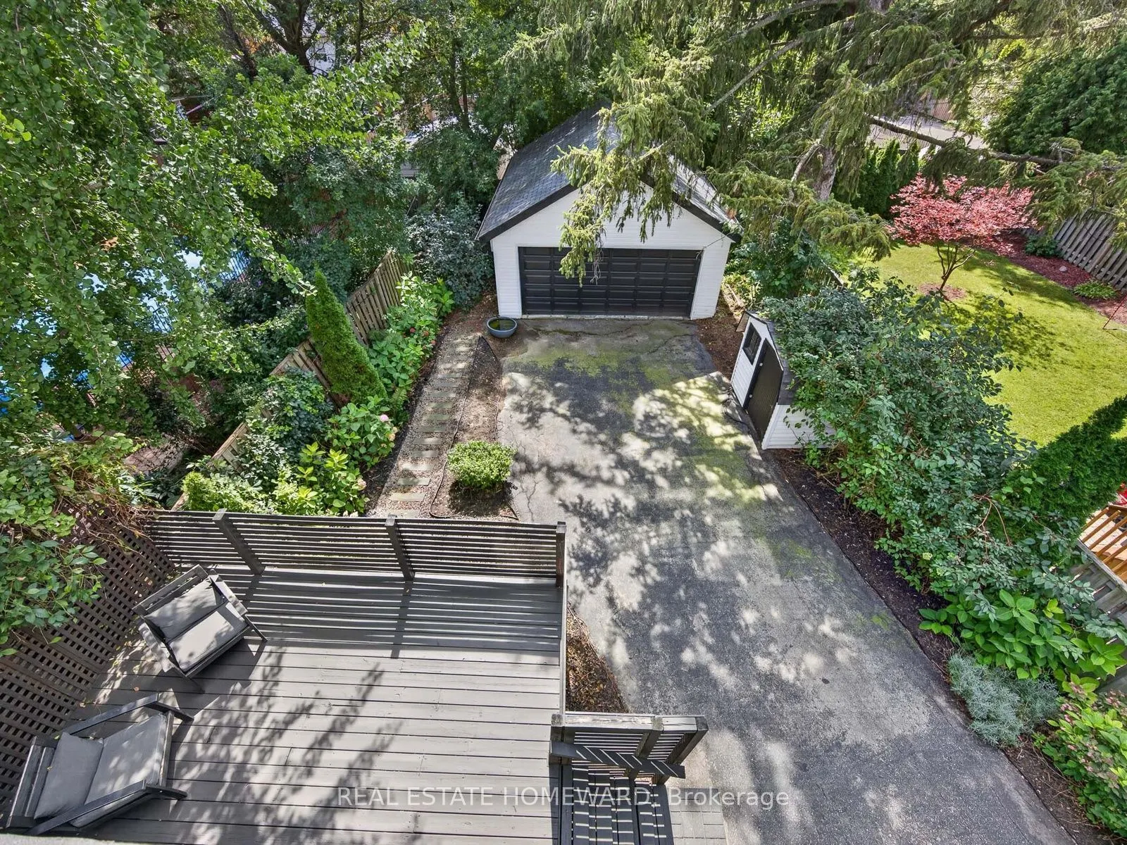 69 Ringley Avenue