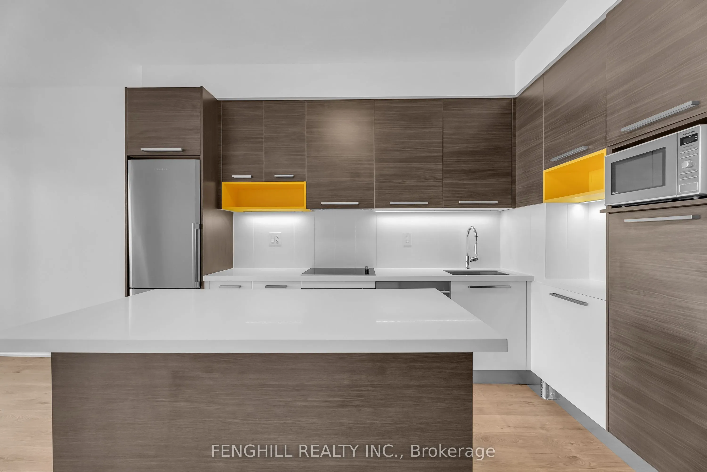 36 Park Lawn Road #3401