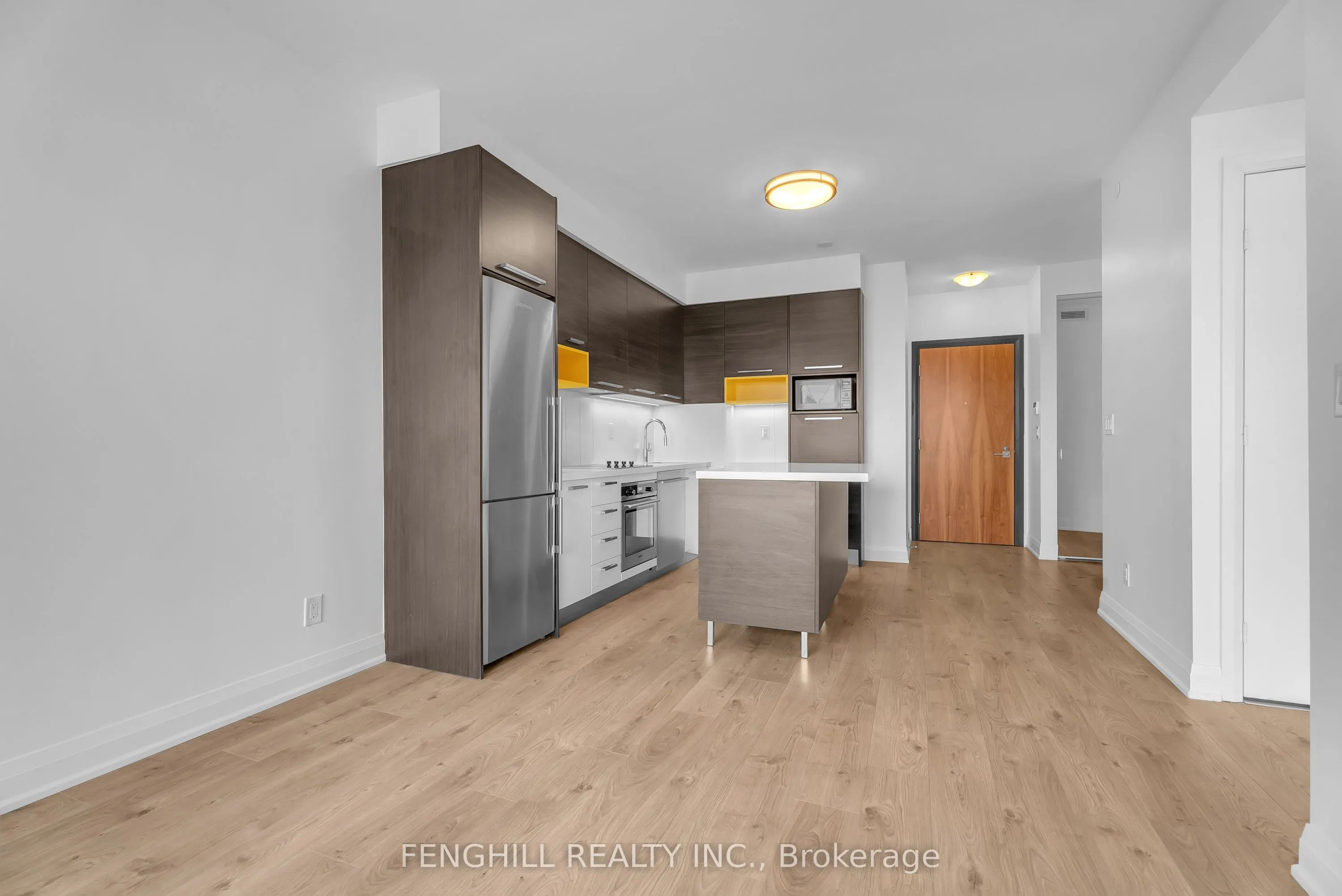 36 Park Lawn Road #3401