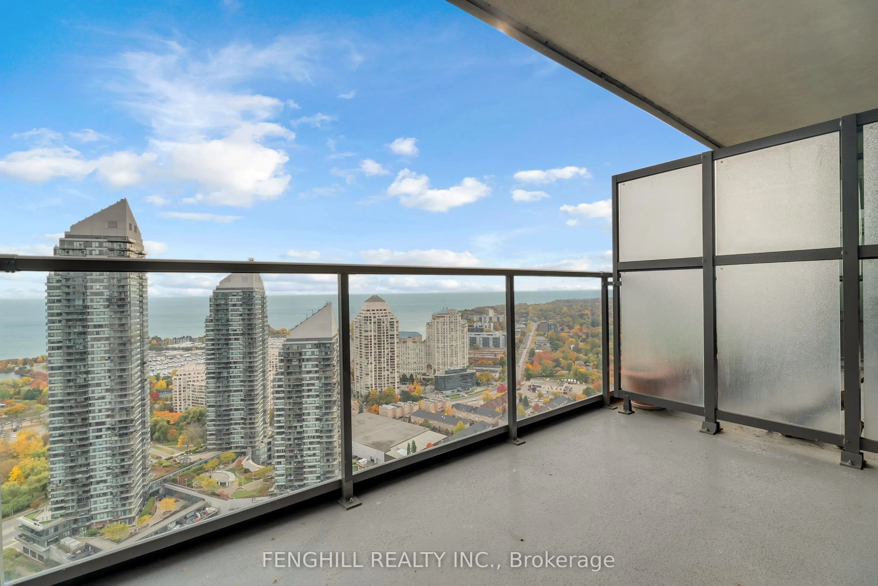 36 Park Lawn Road #3401