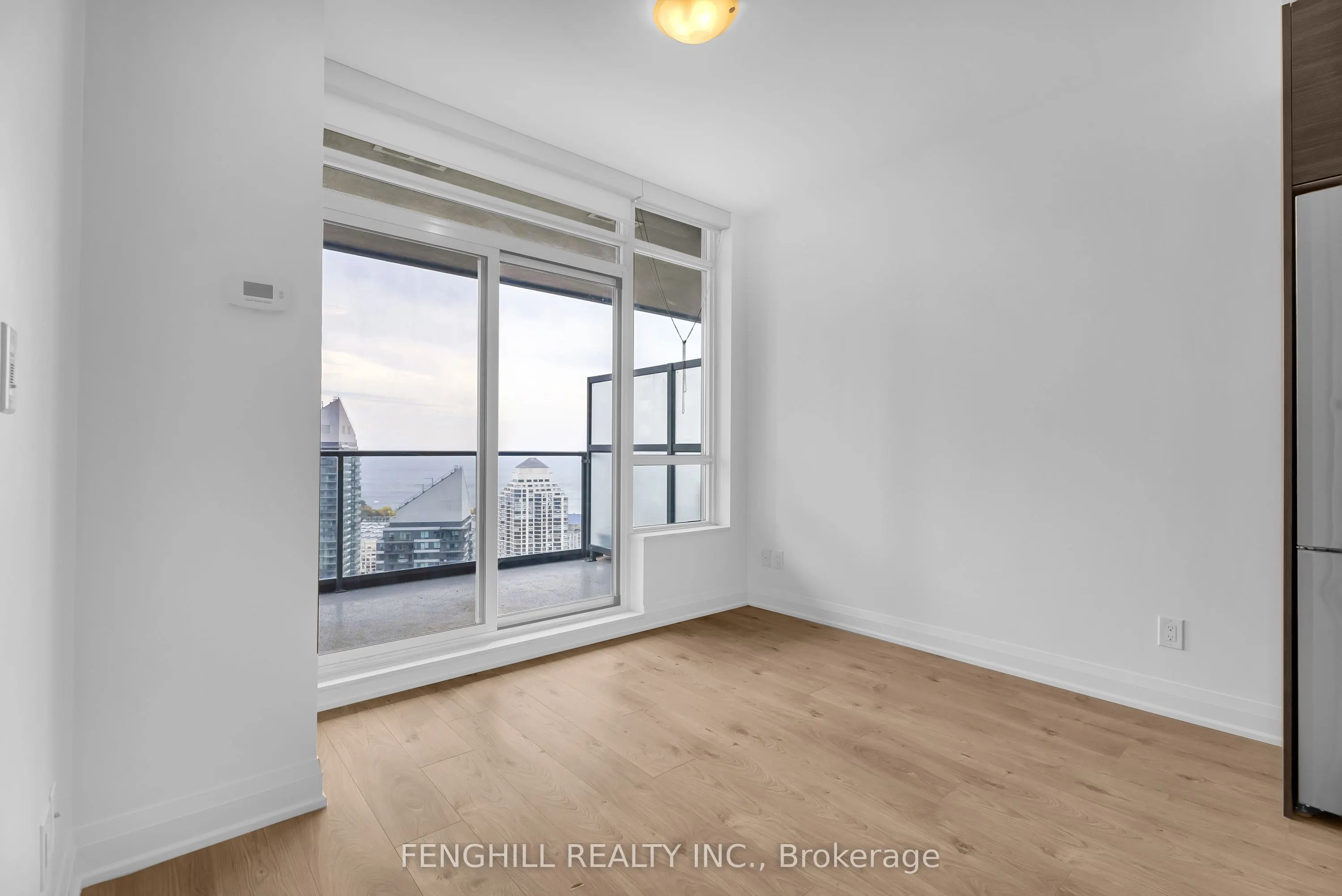 36 Park Lawn Road #3401