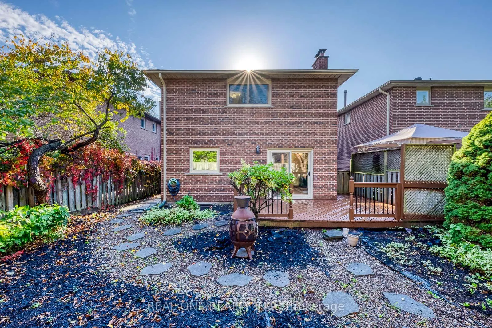 403 Parkridge Crescent