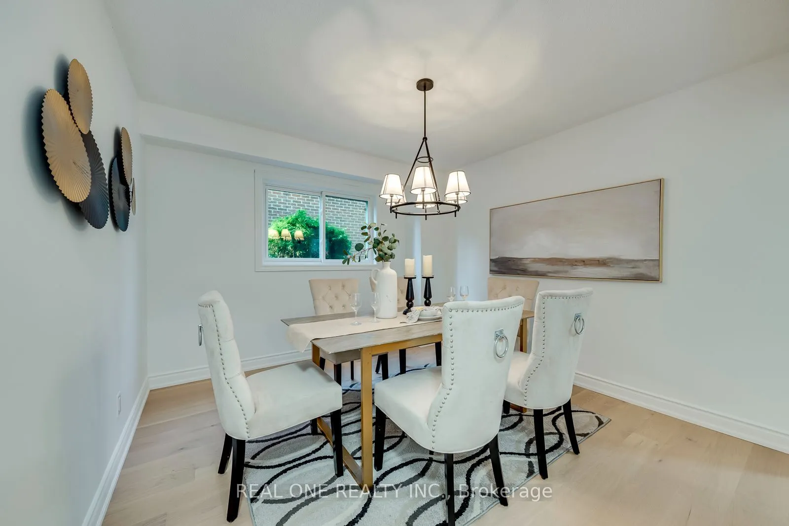 403 Parkridge Crescent