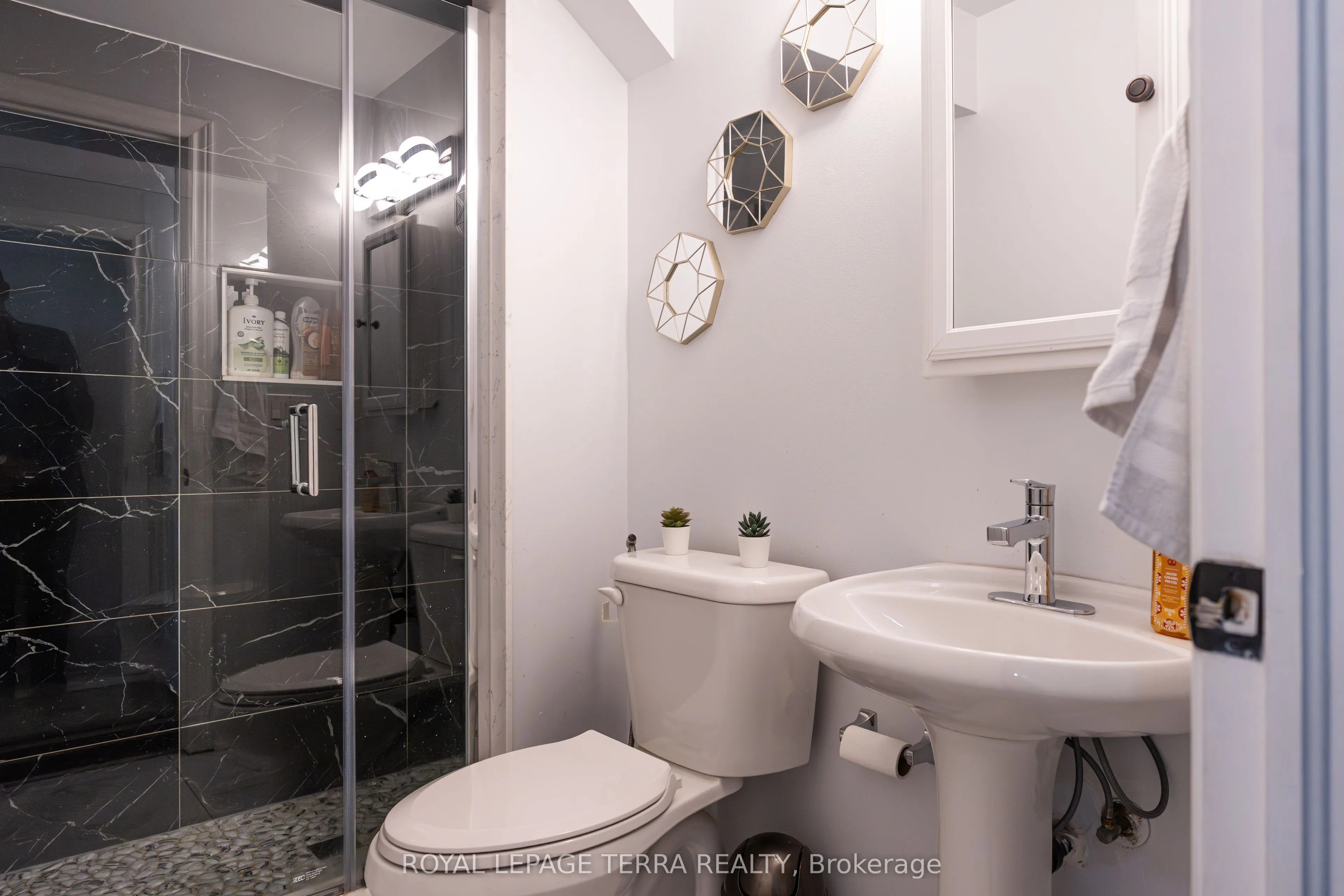 2871 Darien Road #7
