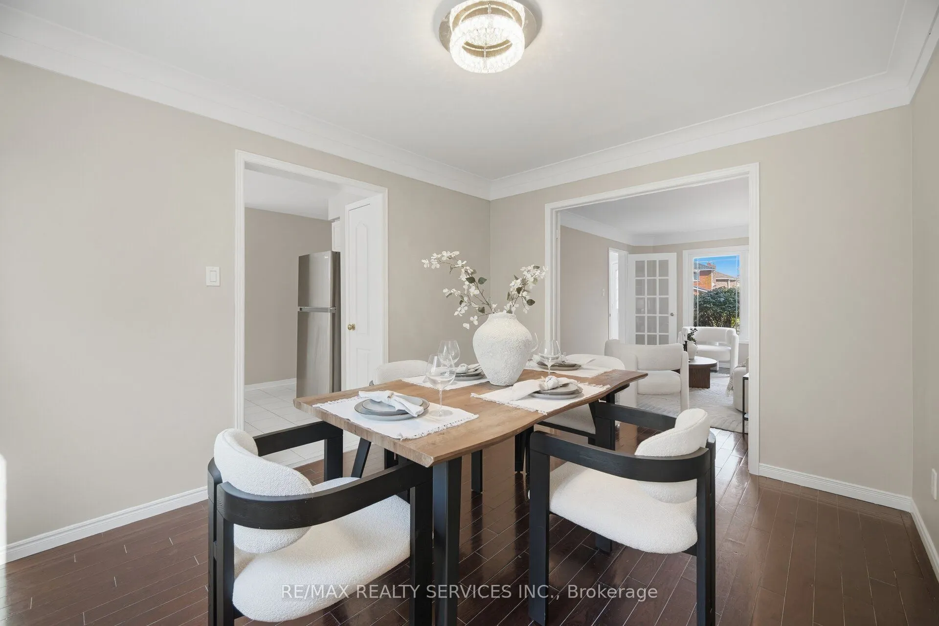 8 Gardenia Way
