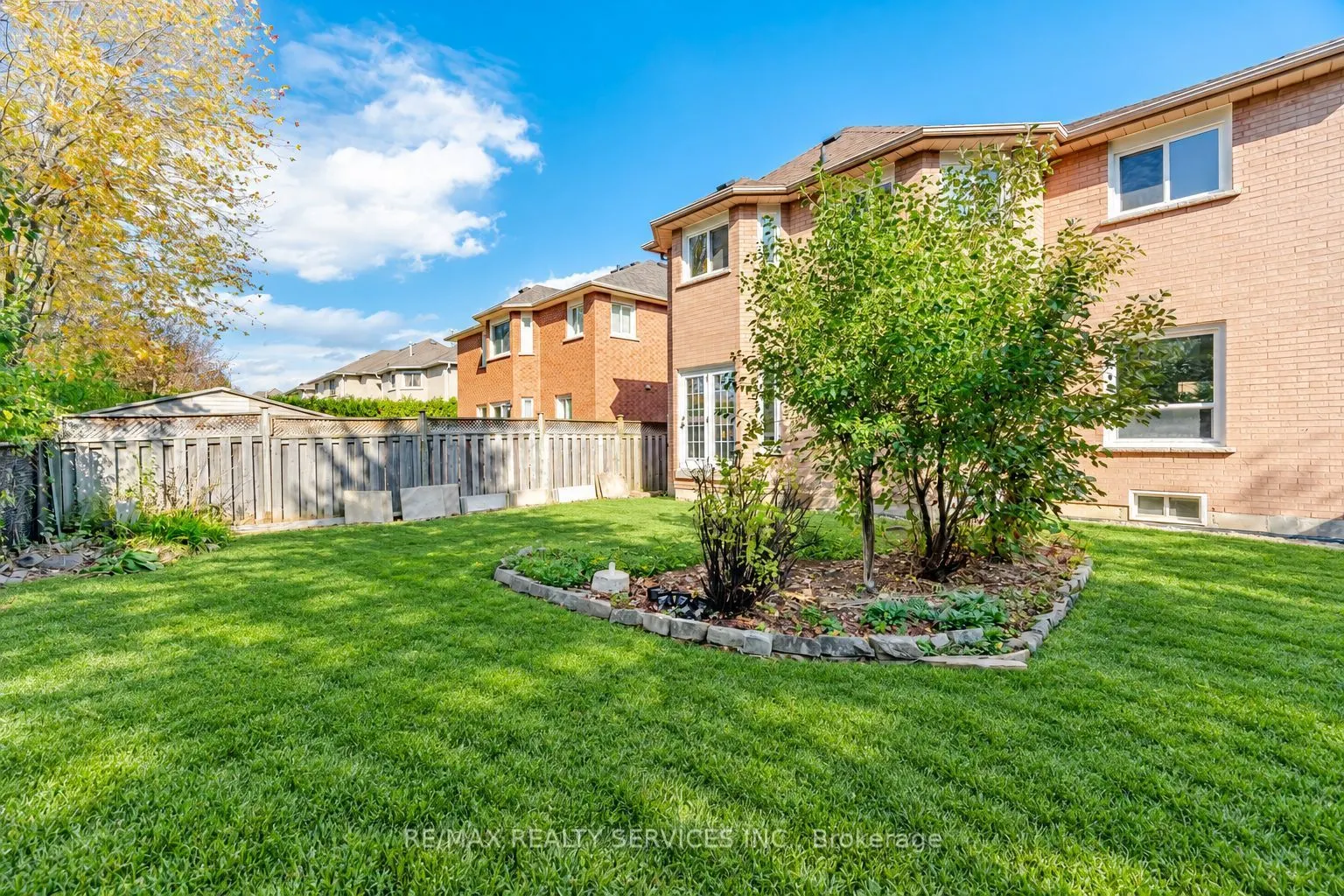 8 Gardenia Way