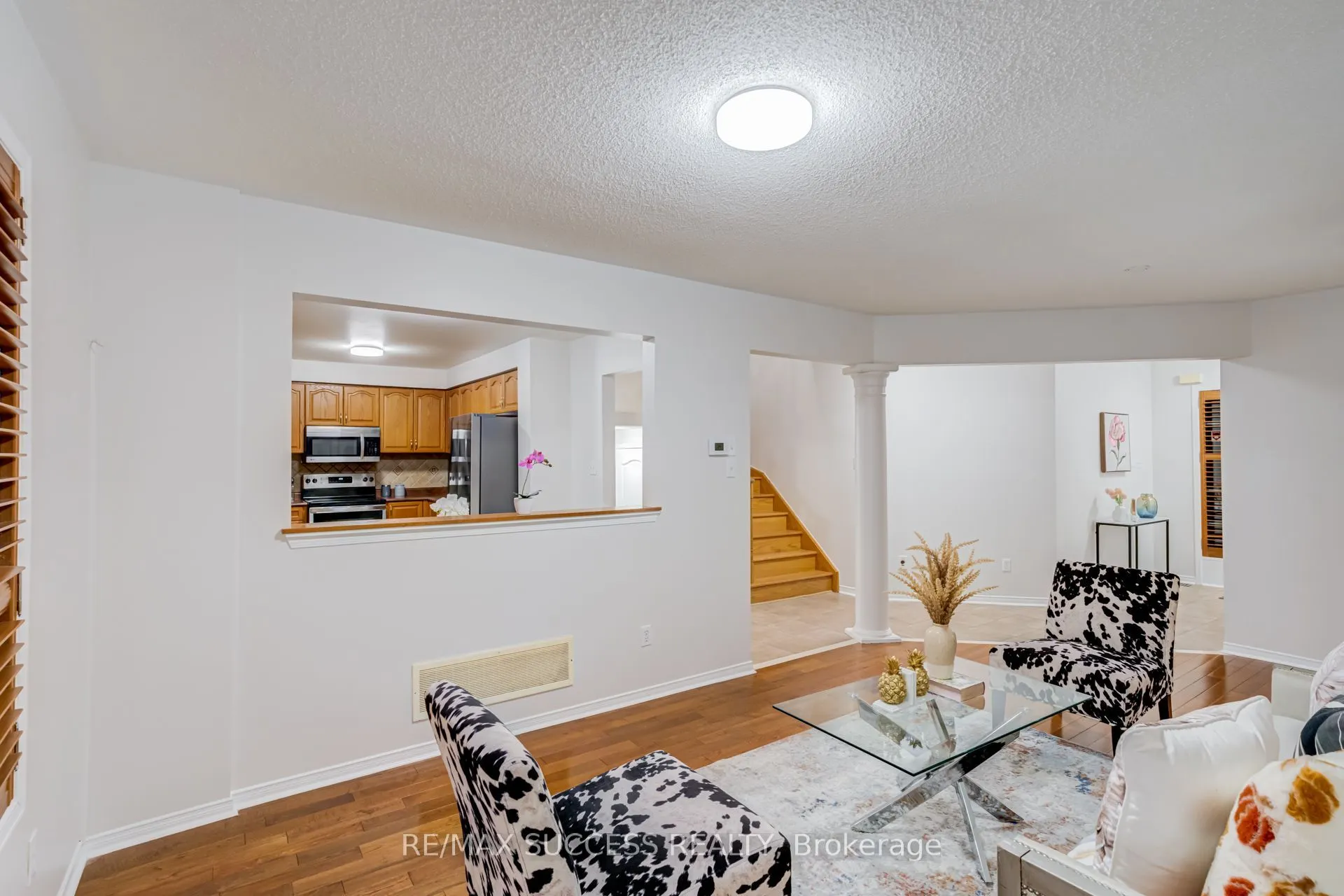 54 Ferncroft Place