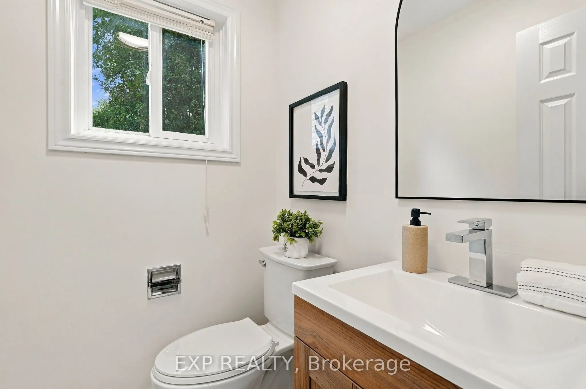 491 Tipperton Crescent