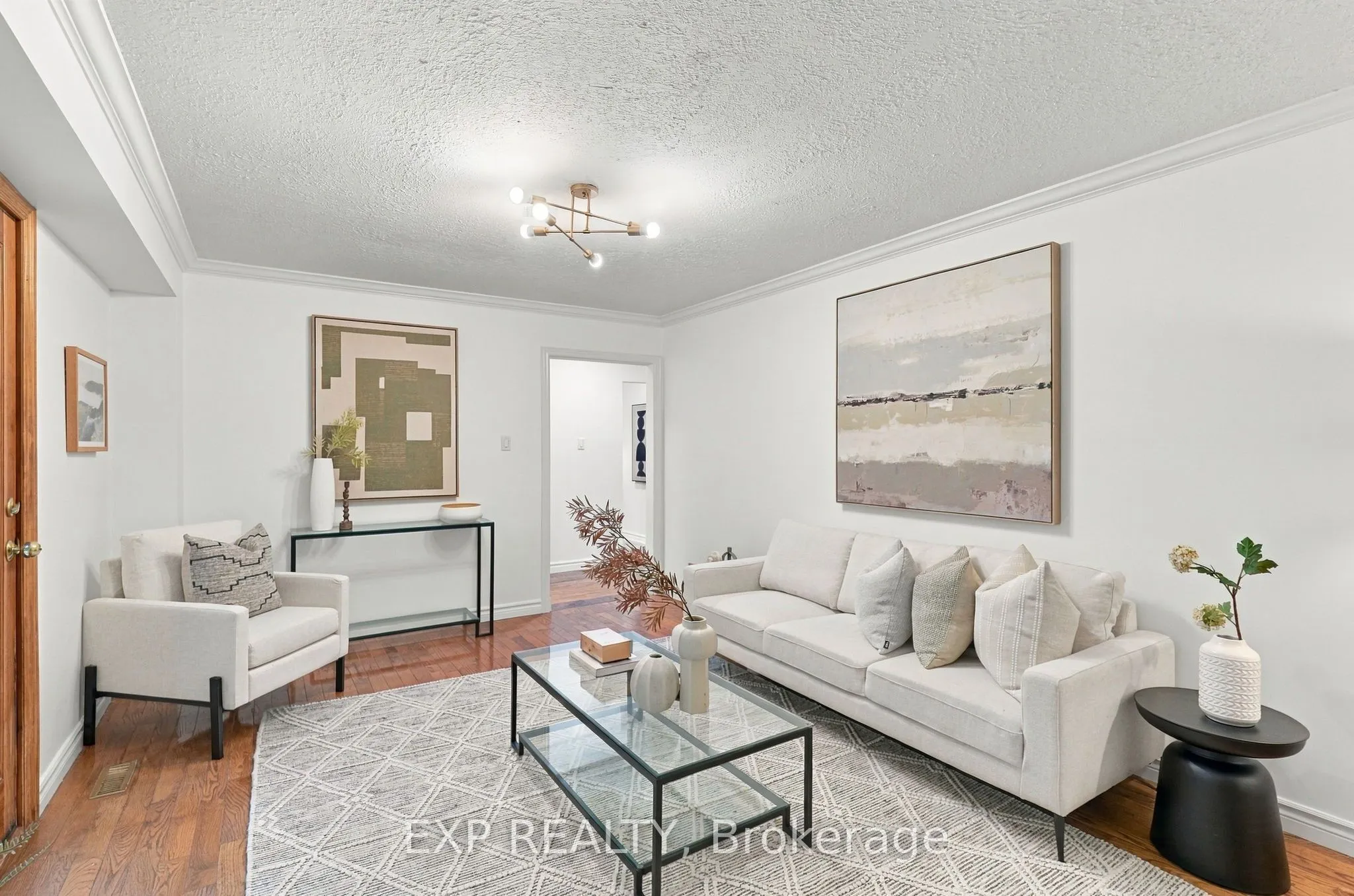 491 Tipperton Crescent