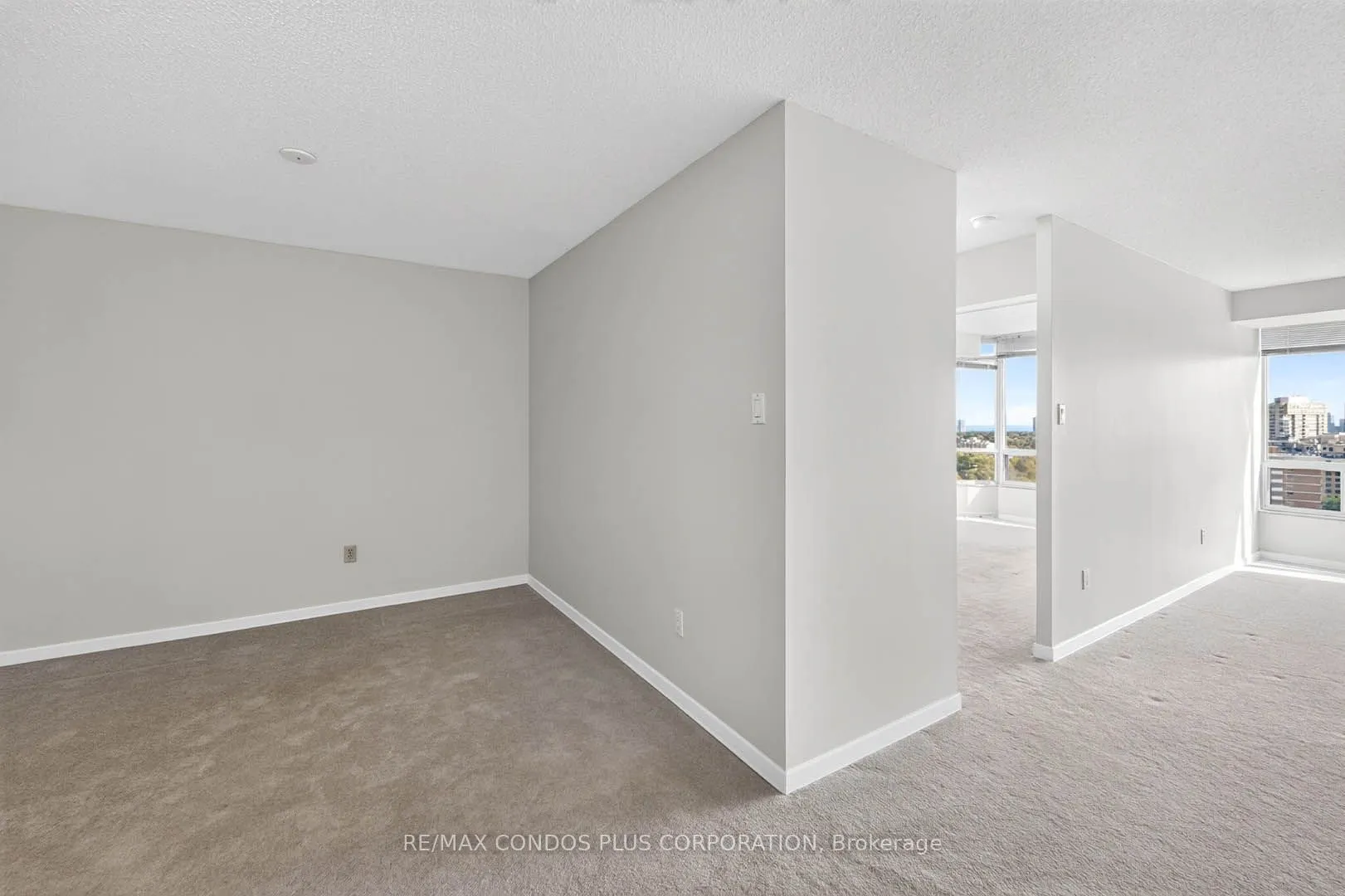 1300 Islington Avenue #2009