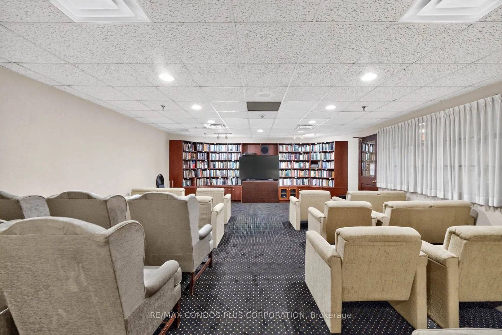 1300 Islington Avenue #2009