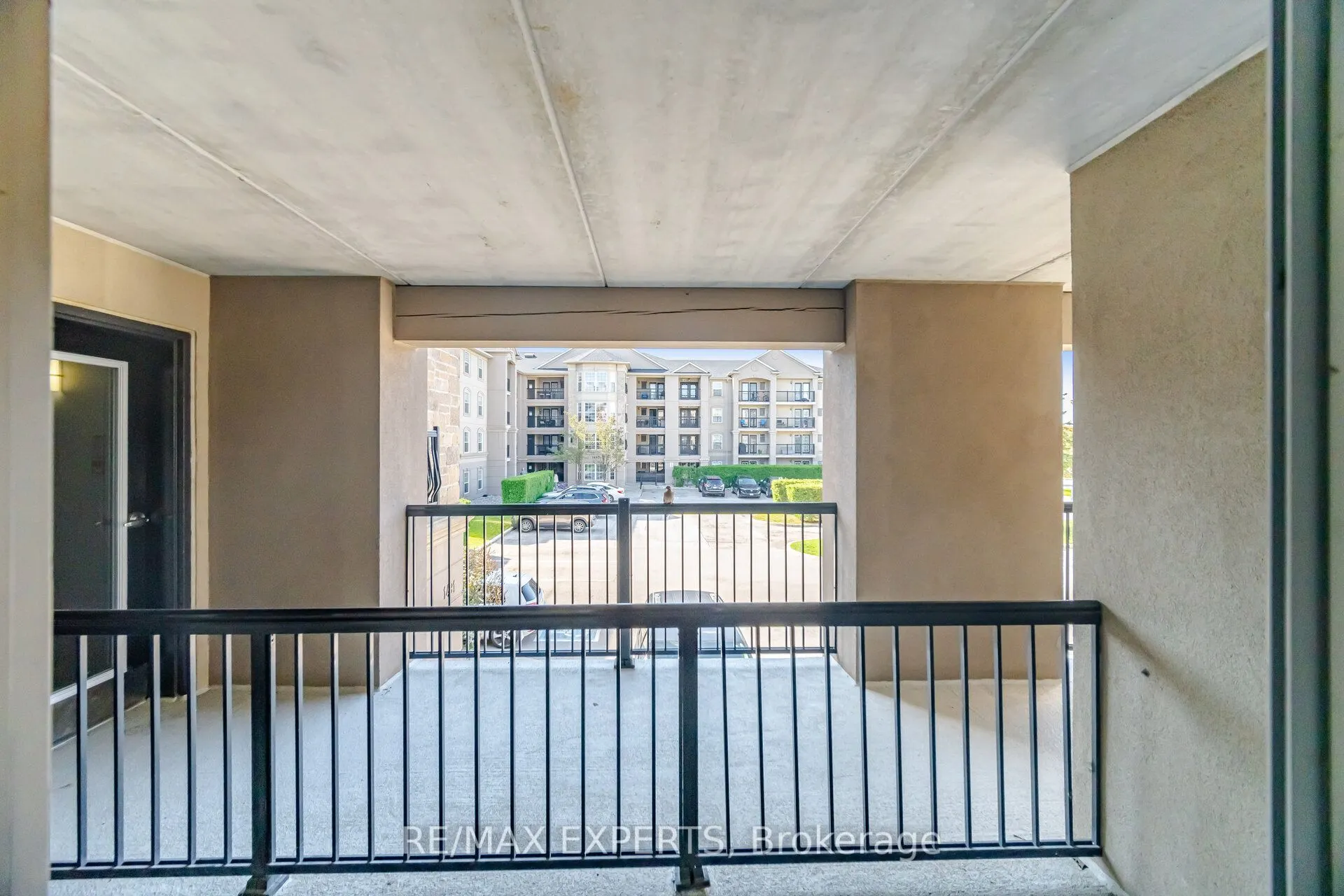 1491 Maple Avenue #206